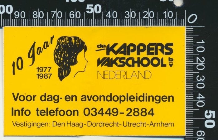 Sticker: Kappers Vakschool Nederland - 10 Jaar - Den Haag, Verzenden, Zo goed als nieuw, Bedrijf of Vereniging
