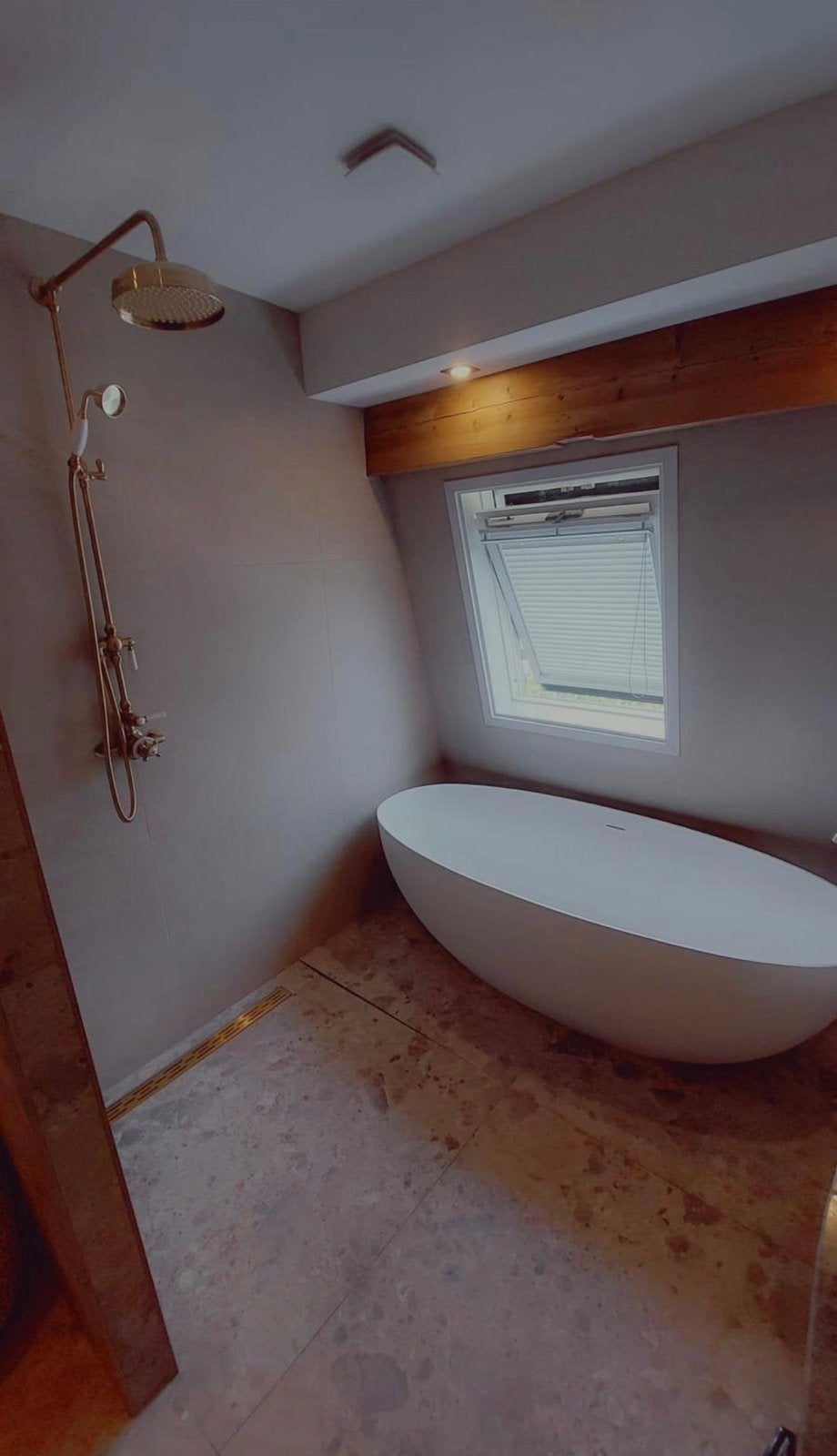 Complete Badkamer Renovatie | Van Sloop tot Afwerking, Ophalen, Nieuw, Met douche