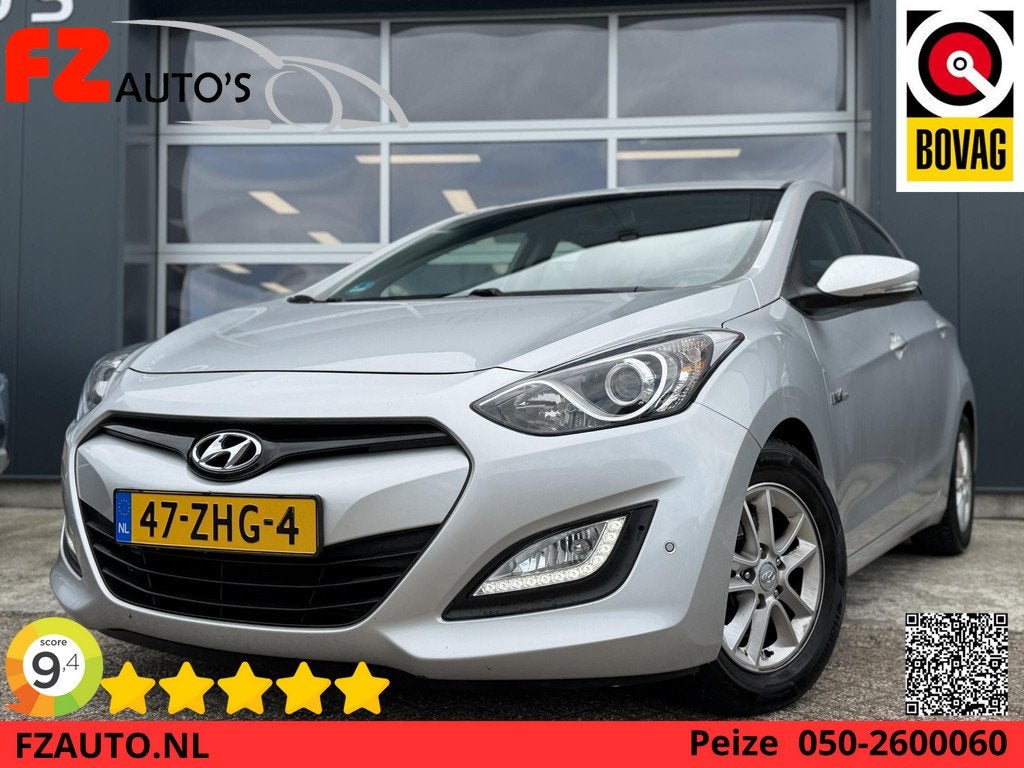 Hyundai i30 1.6 GDI i-Vision - Navigatie - Achteruitrijcamer, Auto's, Hyundai, Voorwielaandrijving, Euro 5, Gebruikt, 1591 cc