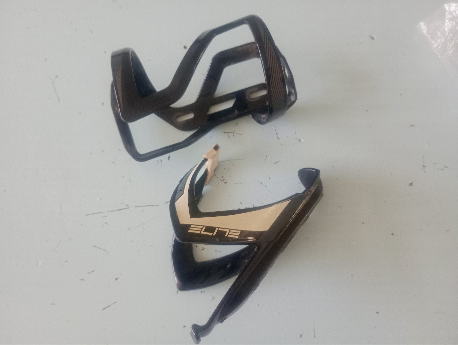 Elite en Specialized bidonhouders - Set van 2, Ophalen of Verzenden, Gebruikt
