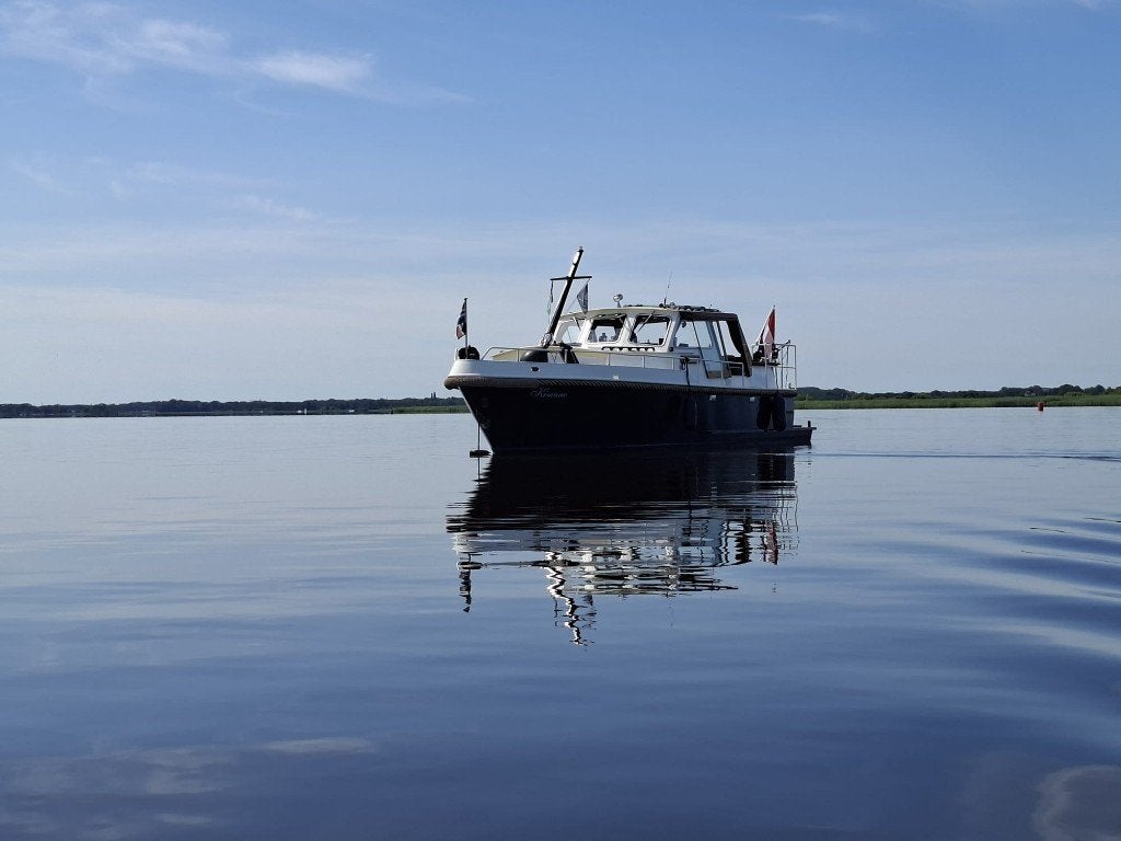 Motorboot met zonnepanelen en ruime kuip, Overige merken, Gebruikt, Diesel, Kruiser