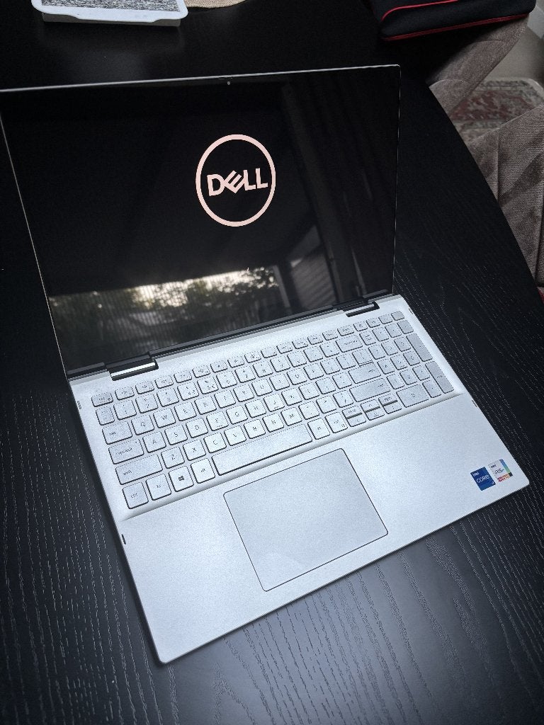 Dell Inspiron 15 2-in-1 met Intel core i7 en touchscreen, Computers en Software, Gebruikt, 2 tot 3 Ghz, Intel® Core™ i7 , Met videokaart