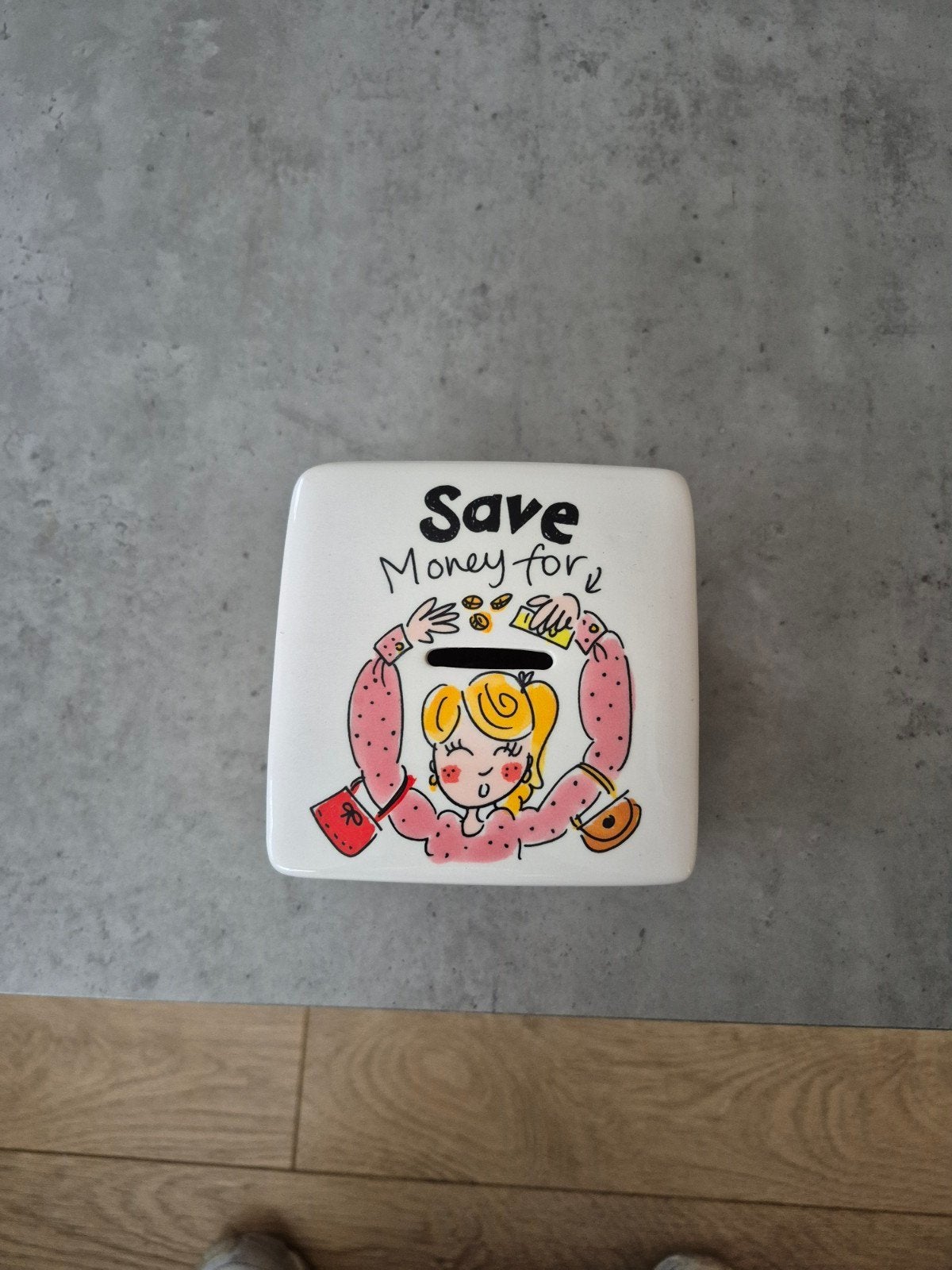 Blond Amsterdam Spaarpot - Save Money For..., Verzamelen, Spaarpotten, Gebruikt, Overige thema's, Steen, Aardewerk of Keramiek