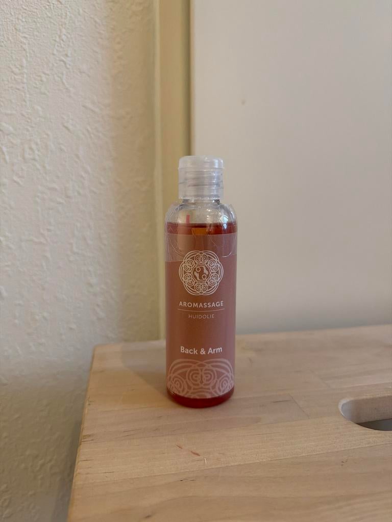 Chi Aromassage Huidolie Back & Arm - Nieuw 100ML, Ophalen of Verzenden, Nieuw, Bodylotion, Crème of Olie