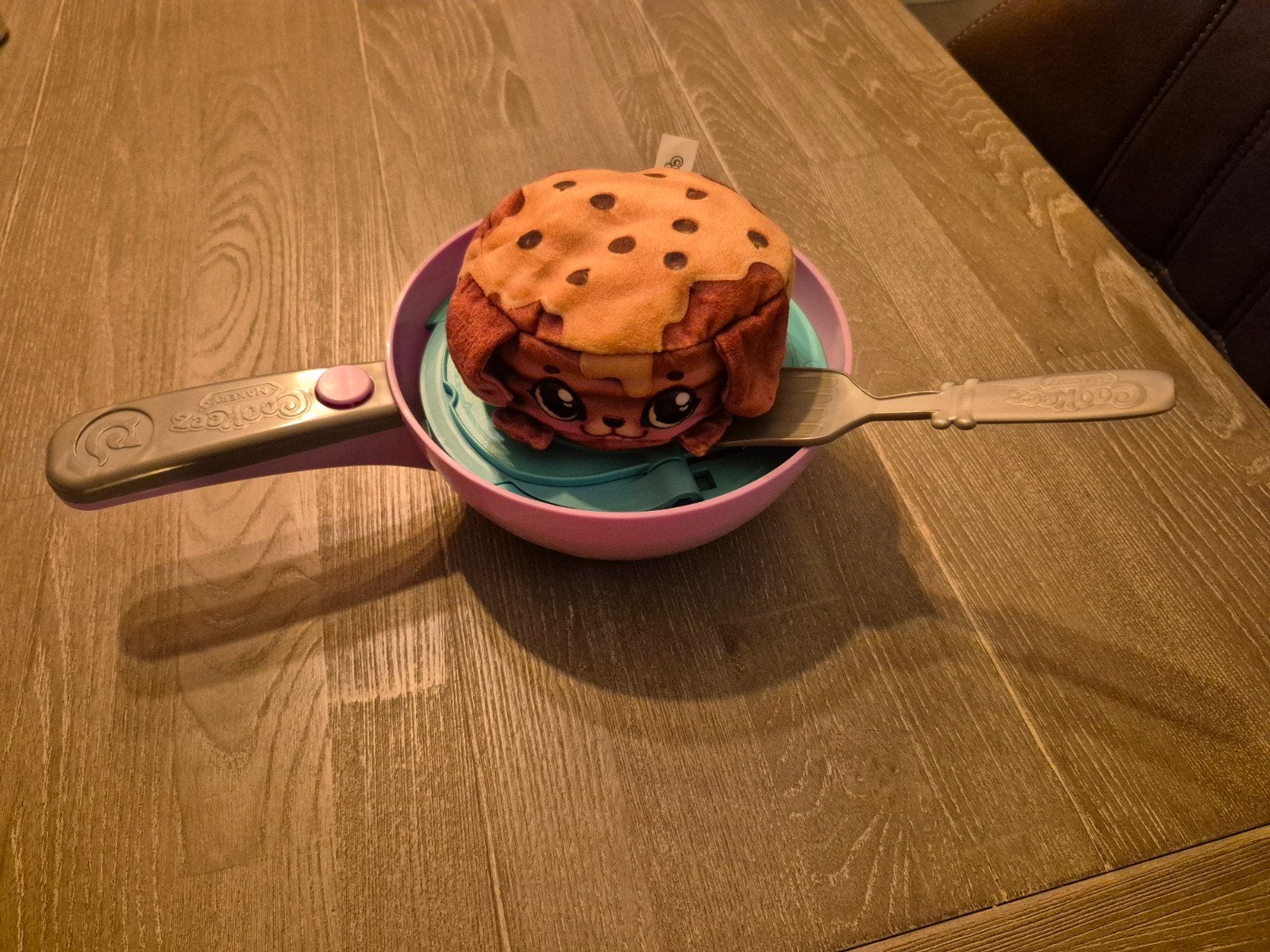 Cookeez Makery Pancake Treatz Koekenpan met knuffel, Ophalen of Verzenden, Zo goed als nieuw, Jongen of Meisje