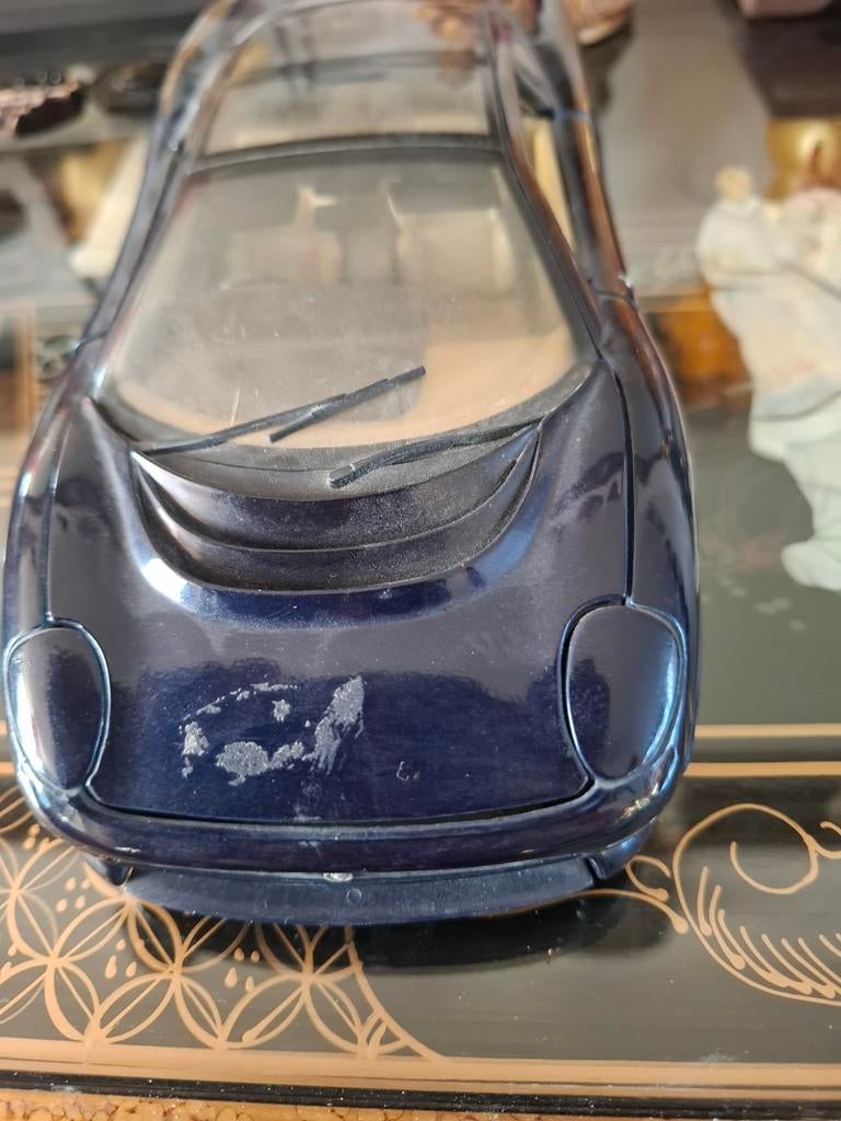 Bugatti EB 16.4 Veyron modelauto - Blauw (gebruikt), Hobby en Vrije tijd, Ophalen of Verzenden