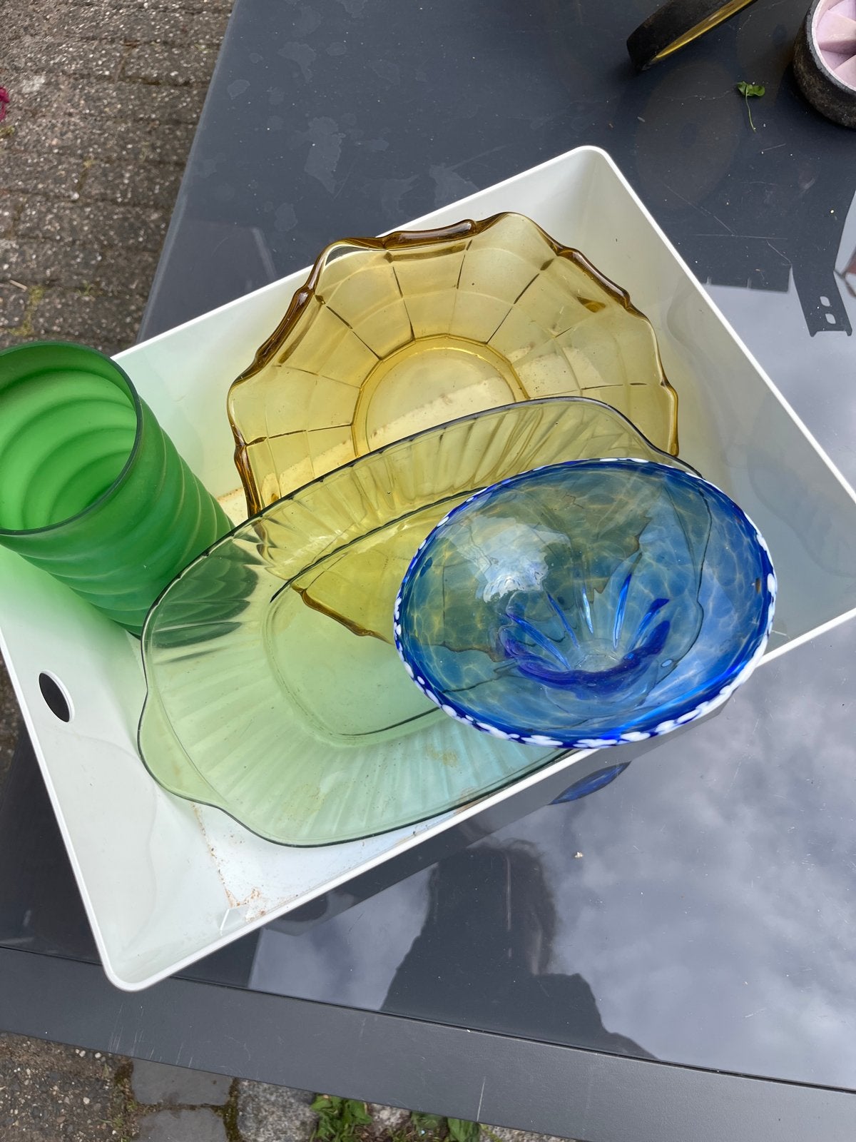 GRATIS Diverse glazen schalen en beker, Antiek en Kunst, Antiek | Glas en Kristal, Ophalen