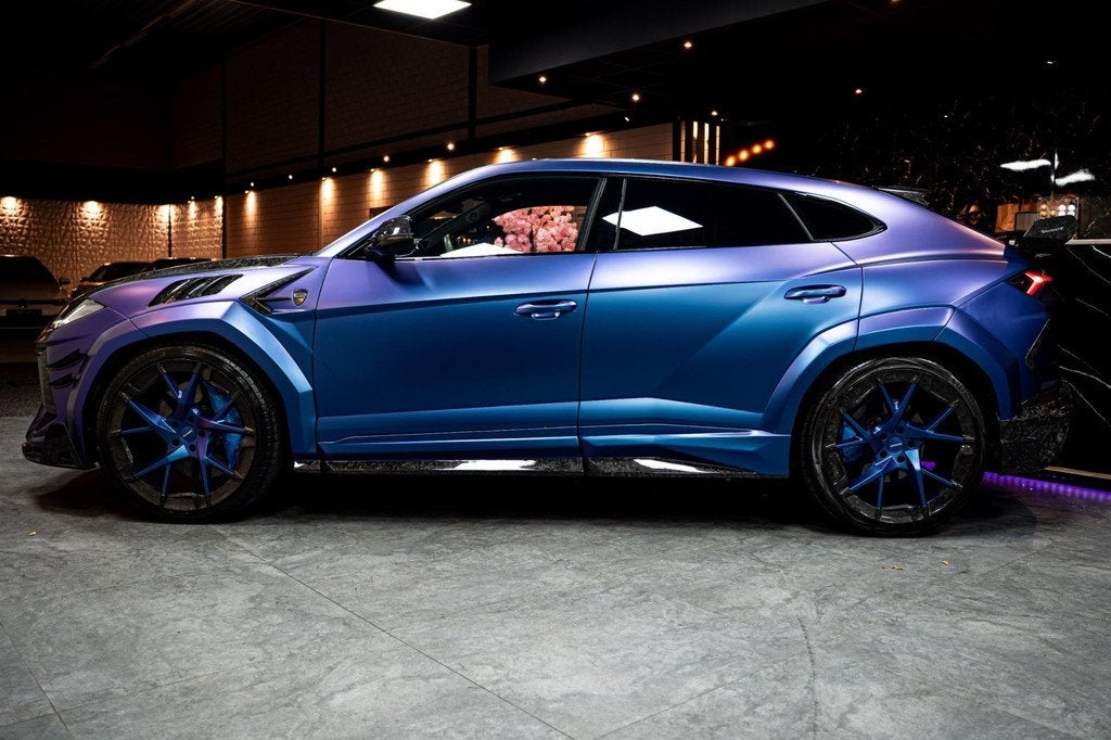 Lamborghini Urus MANSORY|FORGEDCARBON|WIDEBODY|FULLOPTION, Automaat, Urus, Gebruikt, Zwart