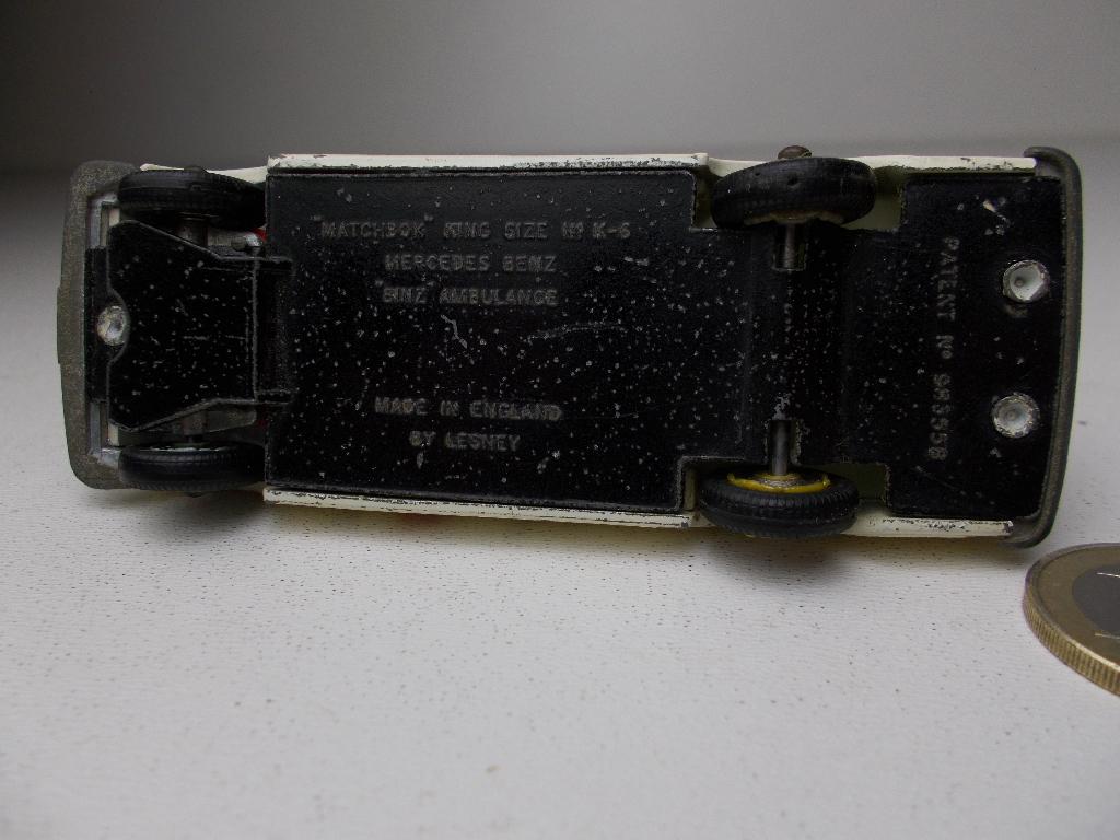 1968 Matchbox King Size K-6 MERCEDES-BENZ BINZ AMBULANCE (C), Ophalen of Verzenden, Zo goed als nieuw, Auto, Matchbox