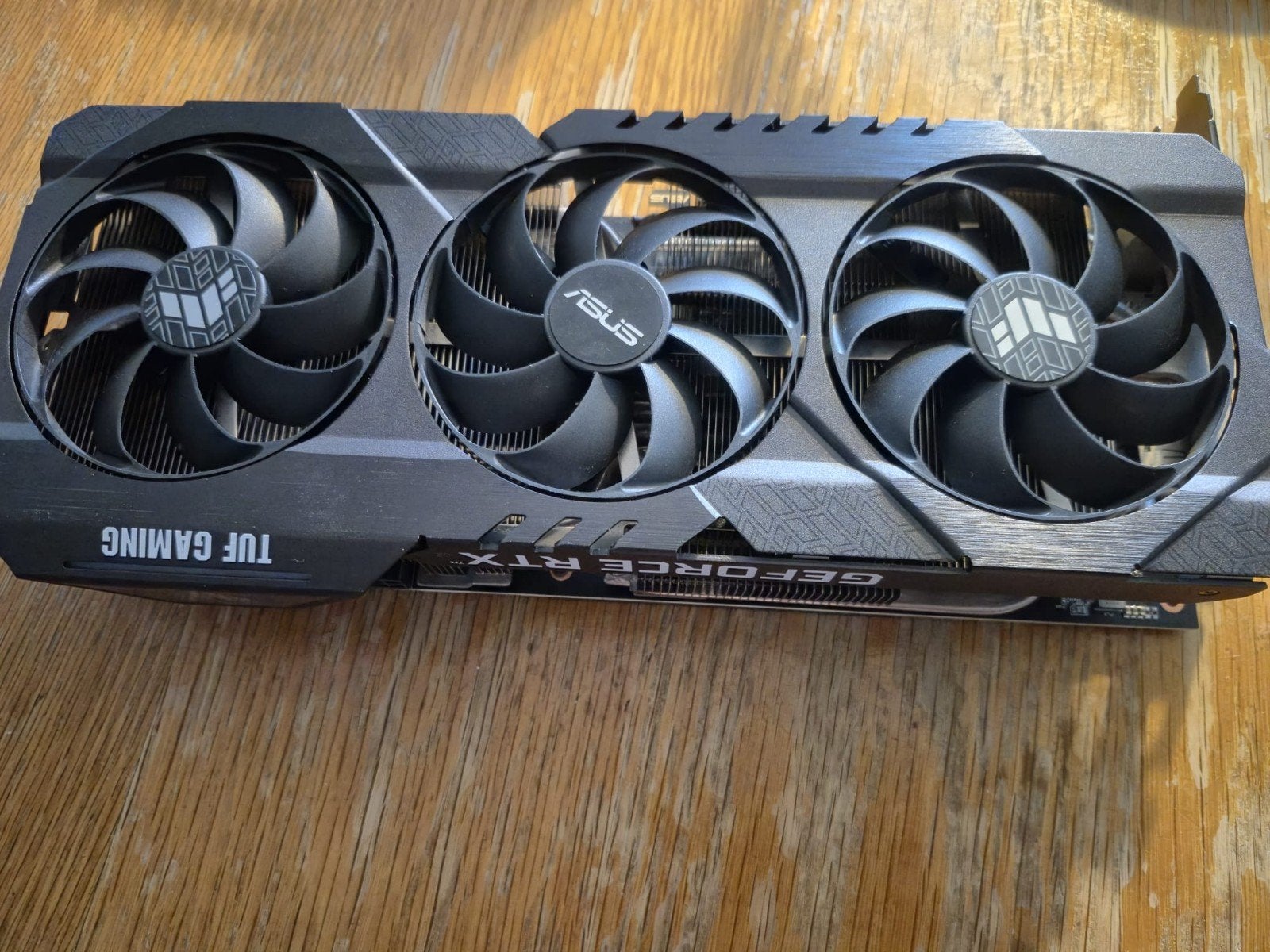 ASUS TUF Gaming GeForce RTX 3070 Ti OC Edition, Computers en Software, Ophalen, GDDR6, PCI-Express 4, Zo goed als nieuw