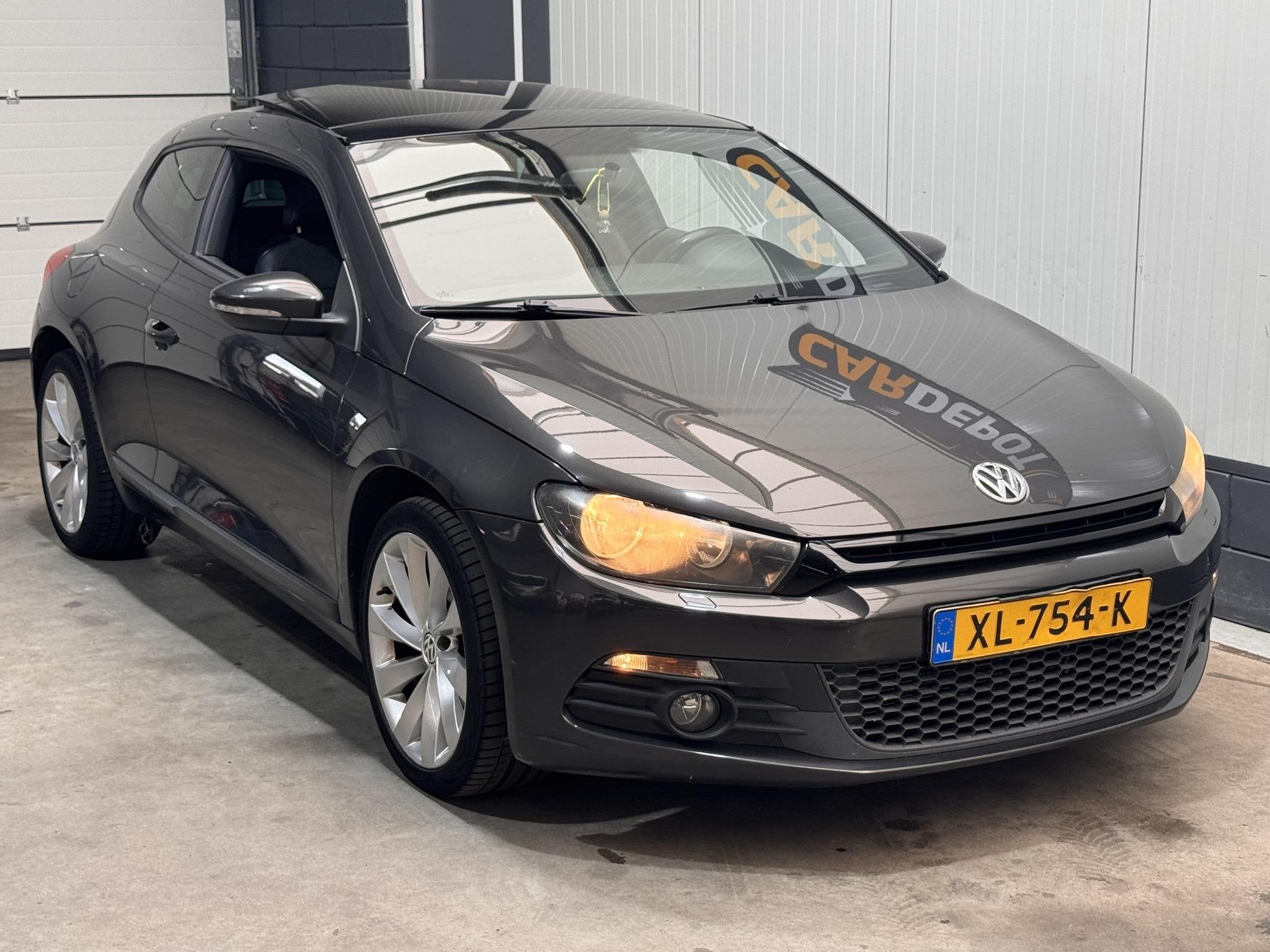 Volkswagen Scirocco 1.4 TSI, Auto's, Volkswagen, Voorwielaandrijving, Euro 5, Stof, Gebruikt
