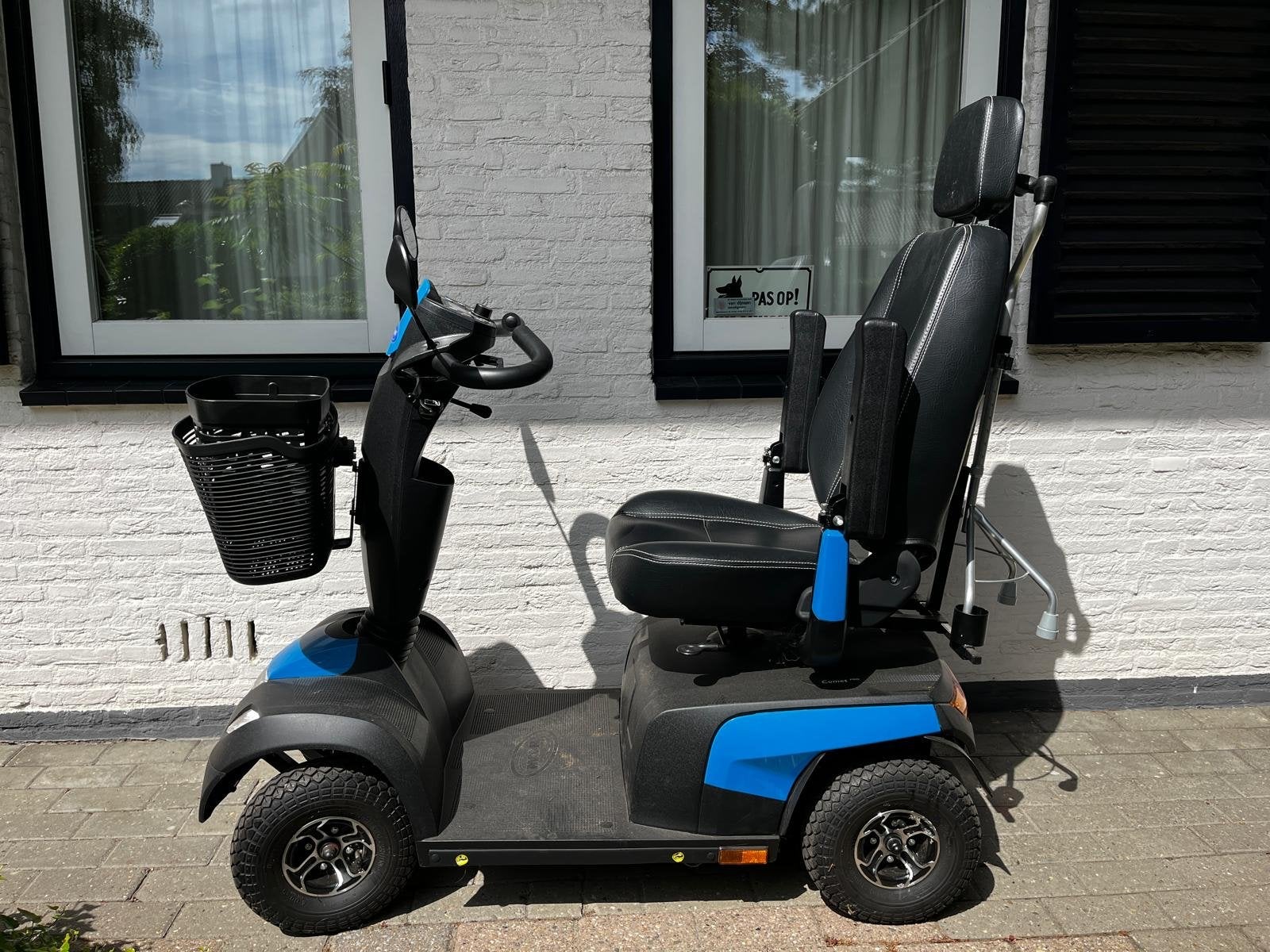 Scootmobiel Invacare Comet Pro, Diversen, Brommobielen en Scootmobielen, Ophalen, 16 km/u of meer, 46 km of meer, Invacare