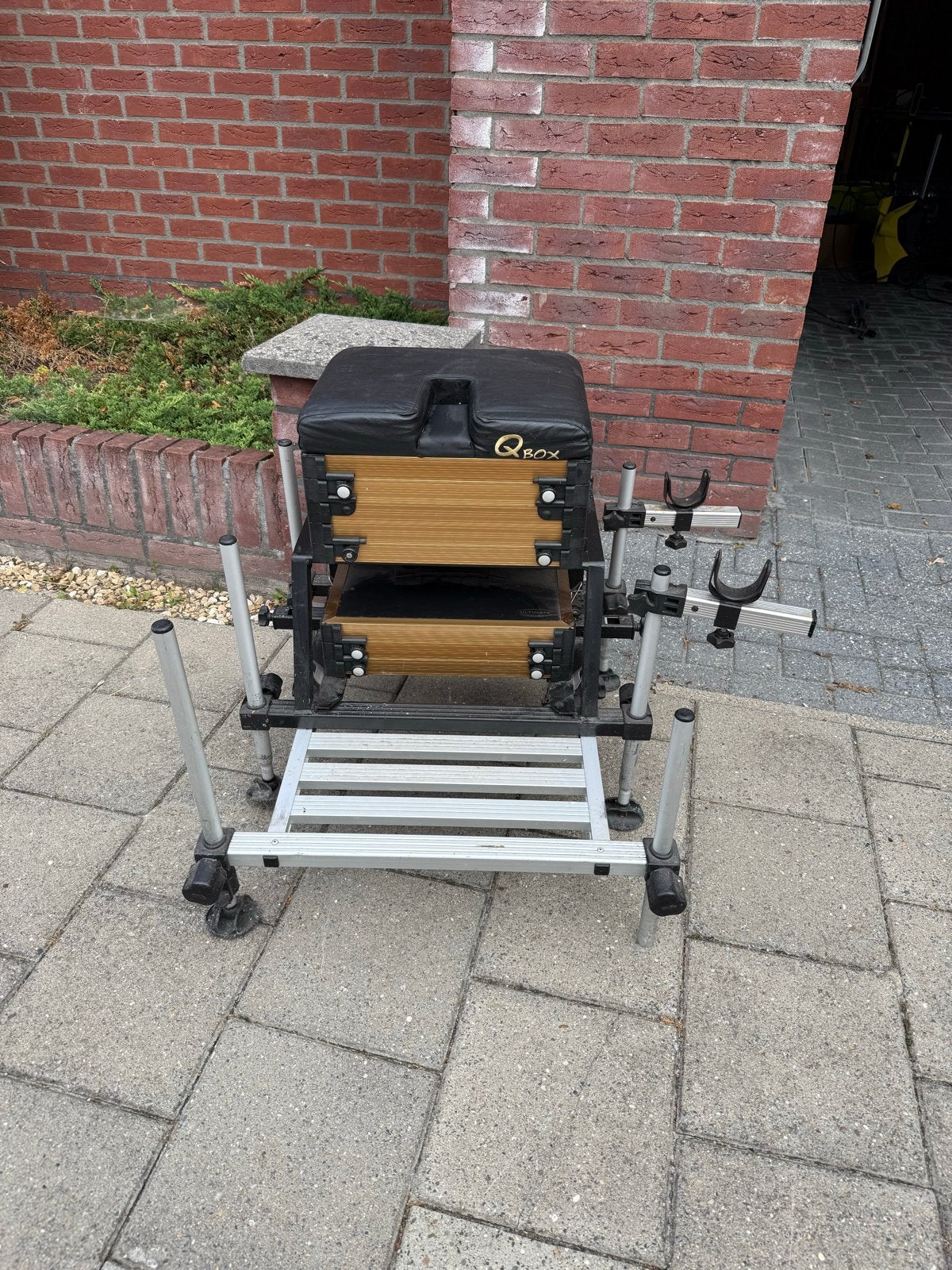 Complete set visspullen: Q-Box zitkist, hengels en accessoir, Ophalen, Gebruikt, Vaste hengel
