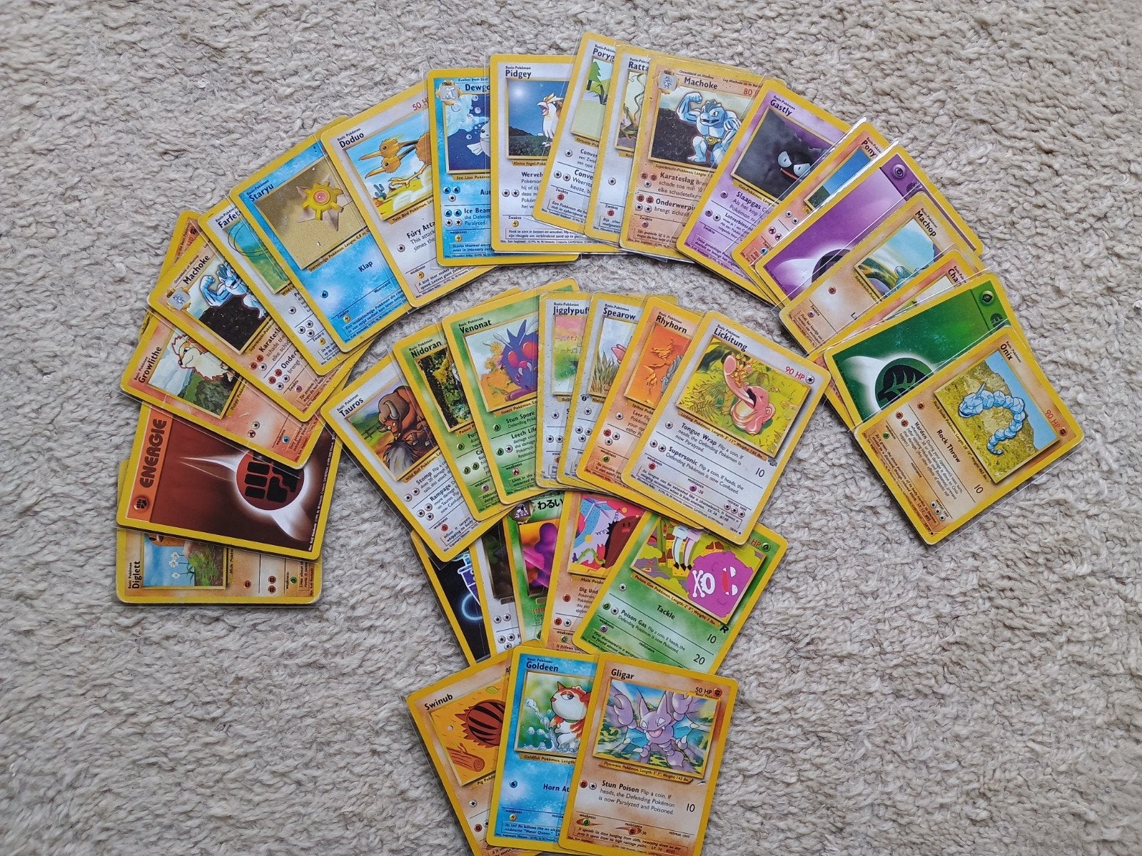 Grote set vintage kaarten - base set - jungle - team rocket, Ophalen of Verzenden, Zo goed als nieuw, Meerdere kaarten