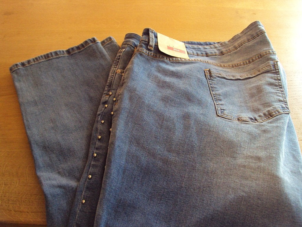 Nieuw Spijkerbroek jeans slim curved denim maat 58, Kleding | Dames, Blauw, Nieuw, Ophalen of Verzenden, W33 - W36 (confectie 42/44)