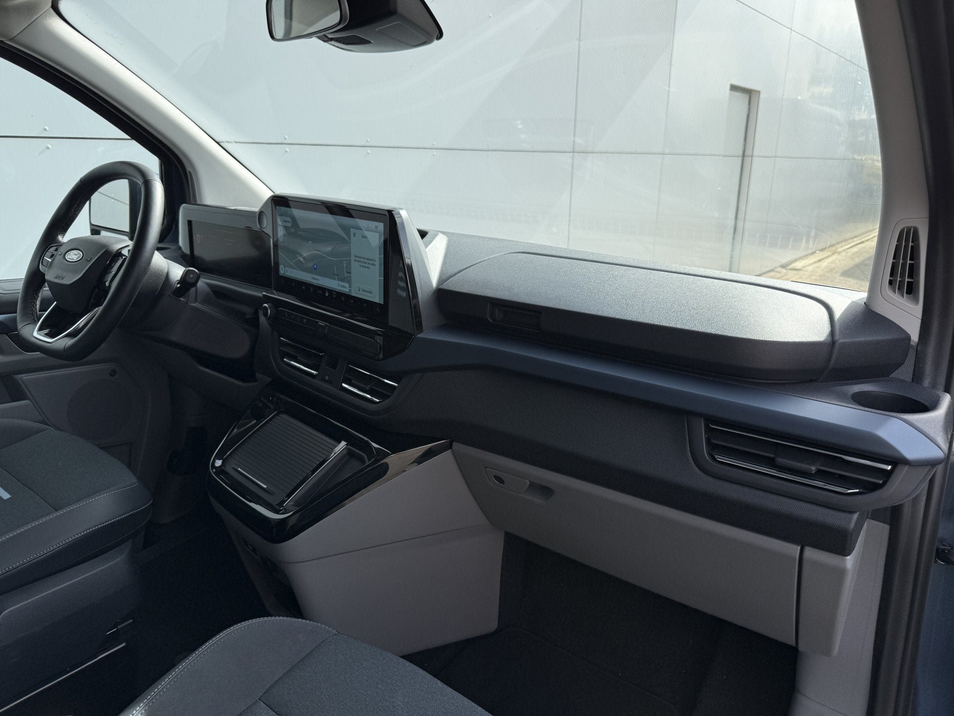 Ford Tourneo Custom 233PK PHEV Prijs Incl. BPM Excl. BTW Aut, Auto's, 232 pk, Gebruikt, 4 cilinders, 1850 kg