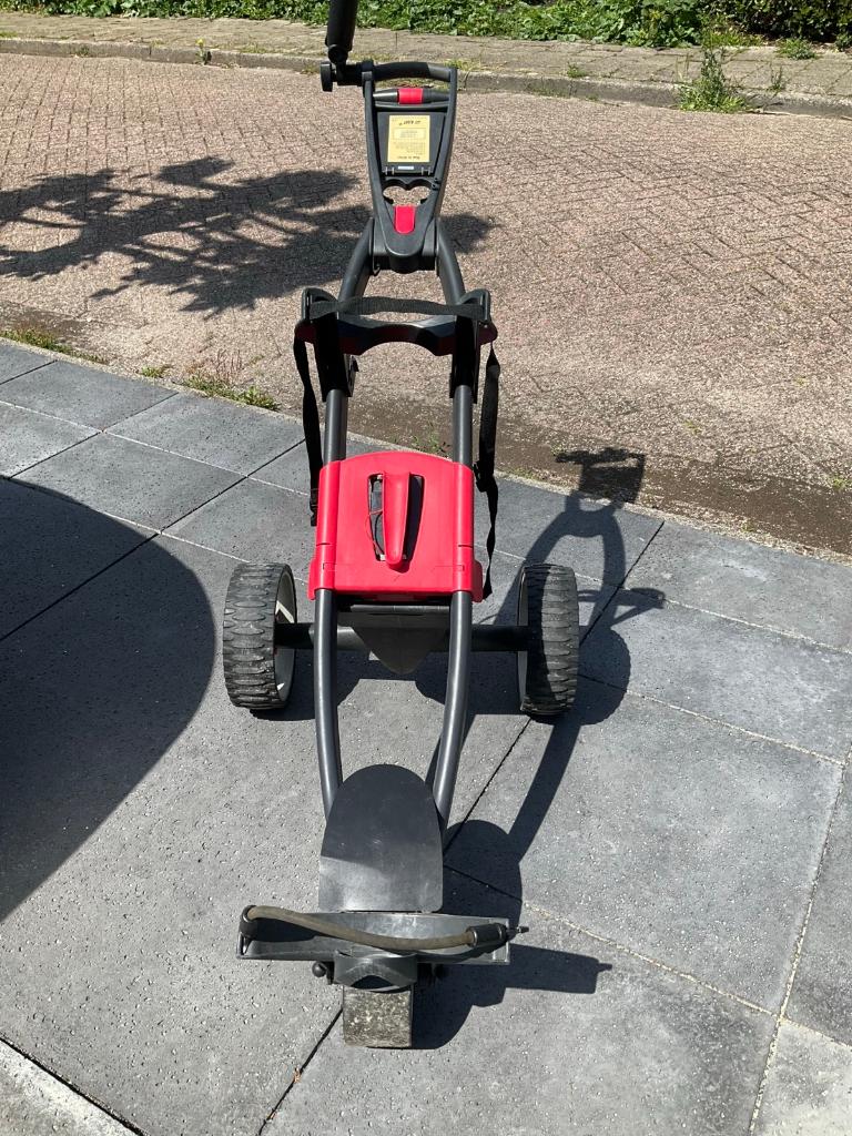 Elektrische golftrolley Go-Kart rood, Ophalen, Zo goed als nieuw, Golfkar
