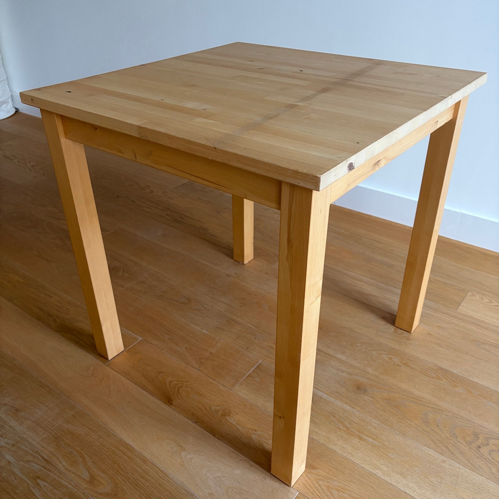 IKEA NORDEN Solid Birch Dining Table – 74 × 74 cm, Ophalen, Gebruikt, Vierkant, Tot twee personen