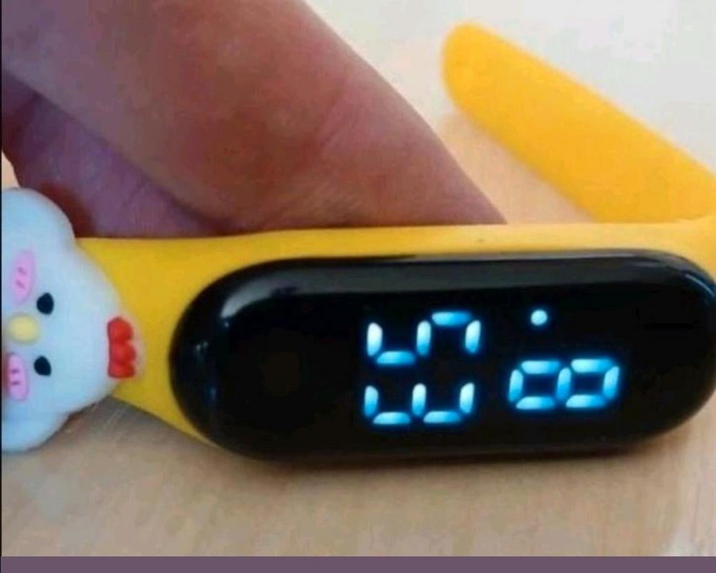 Kinder horloge, Ophalen of Verzenden, Zo goed als nieuw, Jongen of Meisje