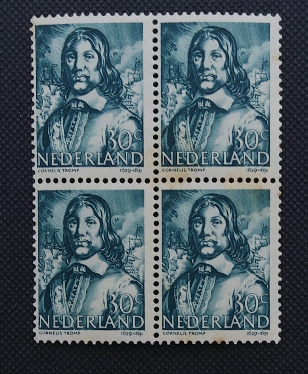 ZEEHELDEN  1943--1944., Postzegels en Munten, Postzegels | Nederland, Ophalen of Verzenden, Na 1940, Postfris