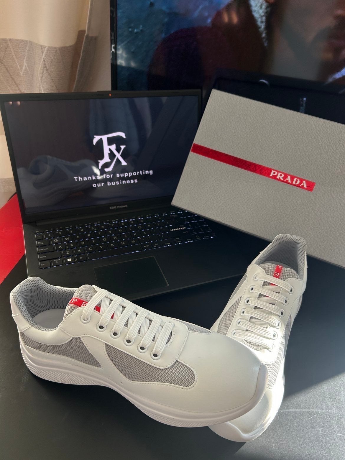 Prada cups herenschoenen - NIEUW, Wit, Nieuw, Ophalen of Verzenden, Sneakers of Gympen