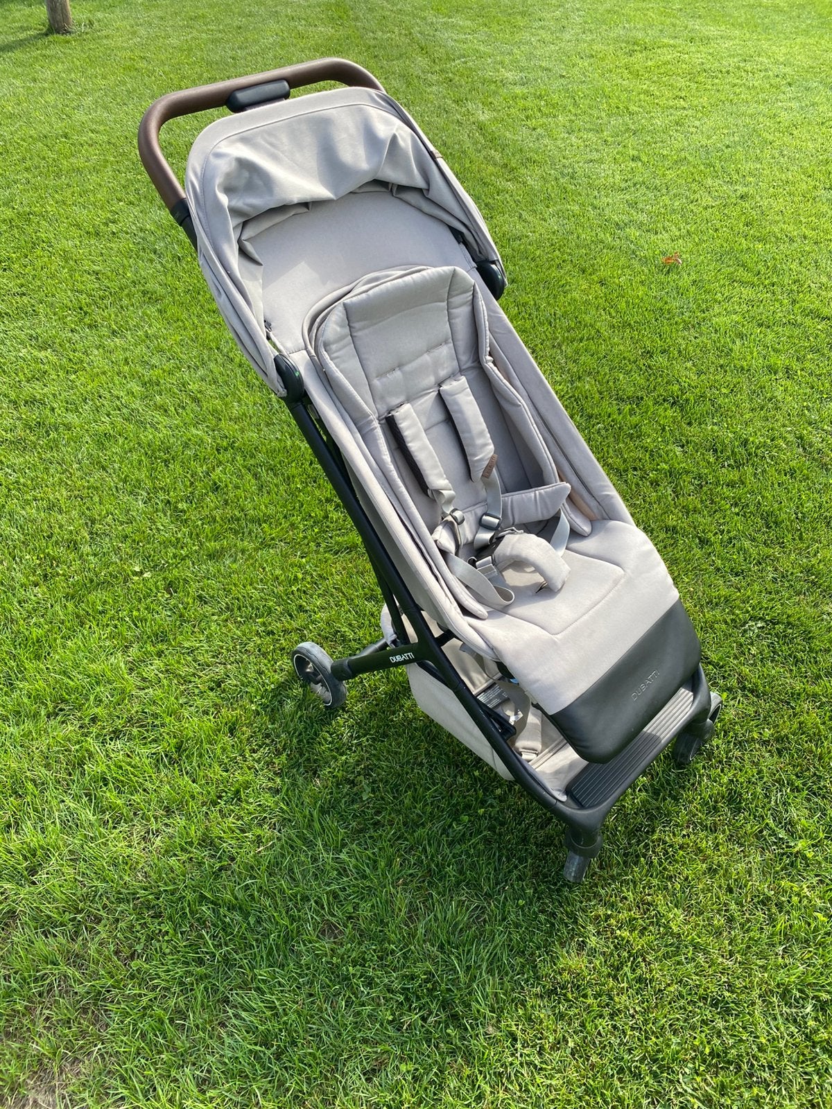 Dubatti Smart Buggy  Brown / Taupe, Ophalen, Zo goed als nieuw, Zonnekap