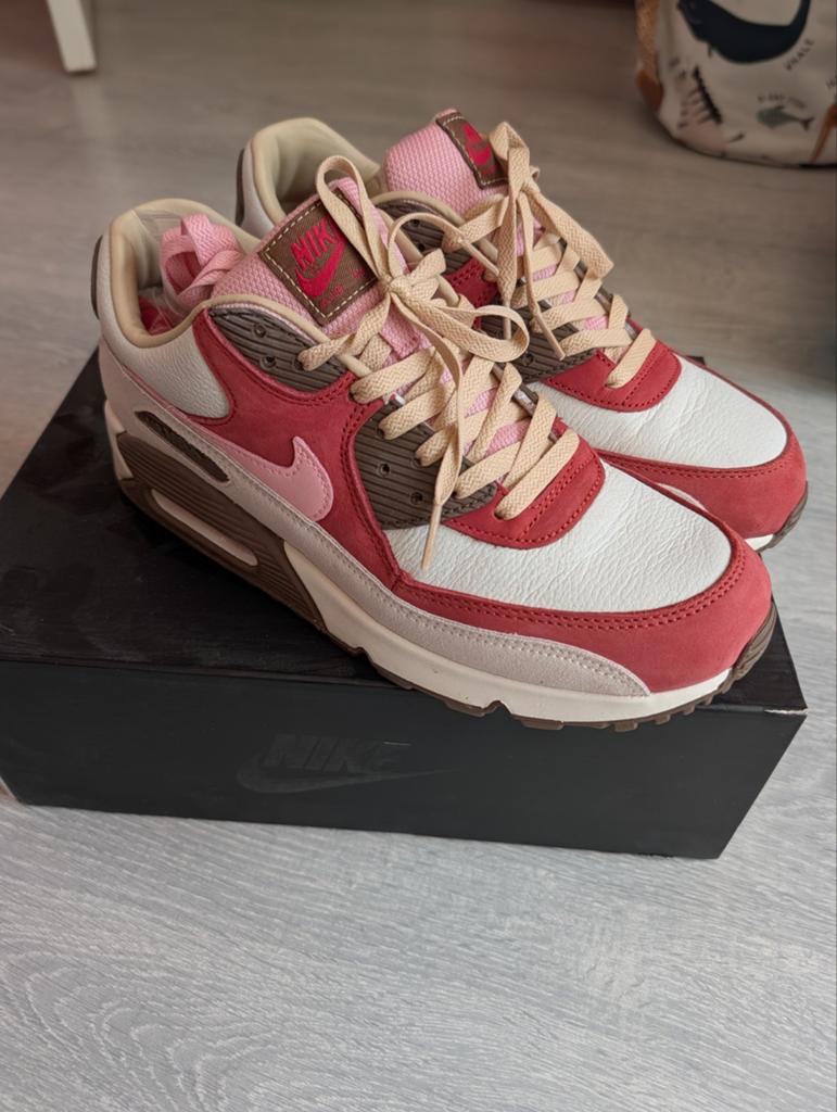 Nike Air Max 90 bacon dqm 44,5, Kleding | Heren, Schoenen, Ophalen of Verzenden, Zo goed als nieuw