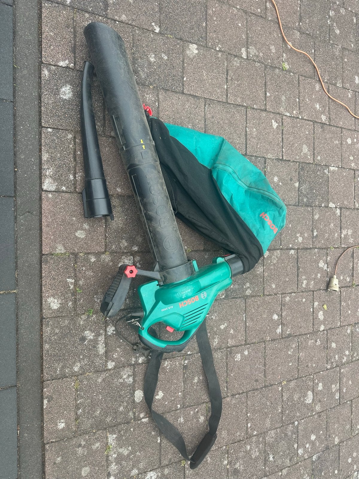 Bosch ALS 2400 Bladblazer/Bladzuiger (motor kapot), Ophalen, Gebruikt, Handgedragen, Met opvangzak