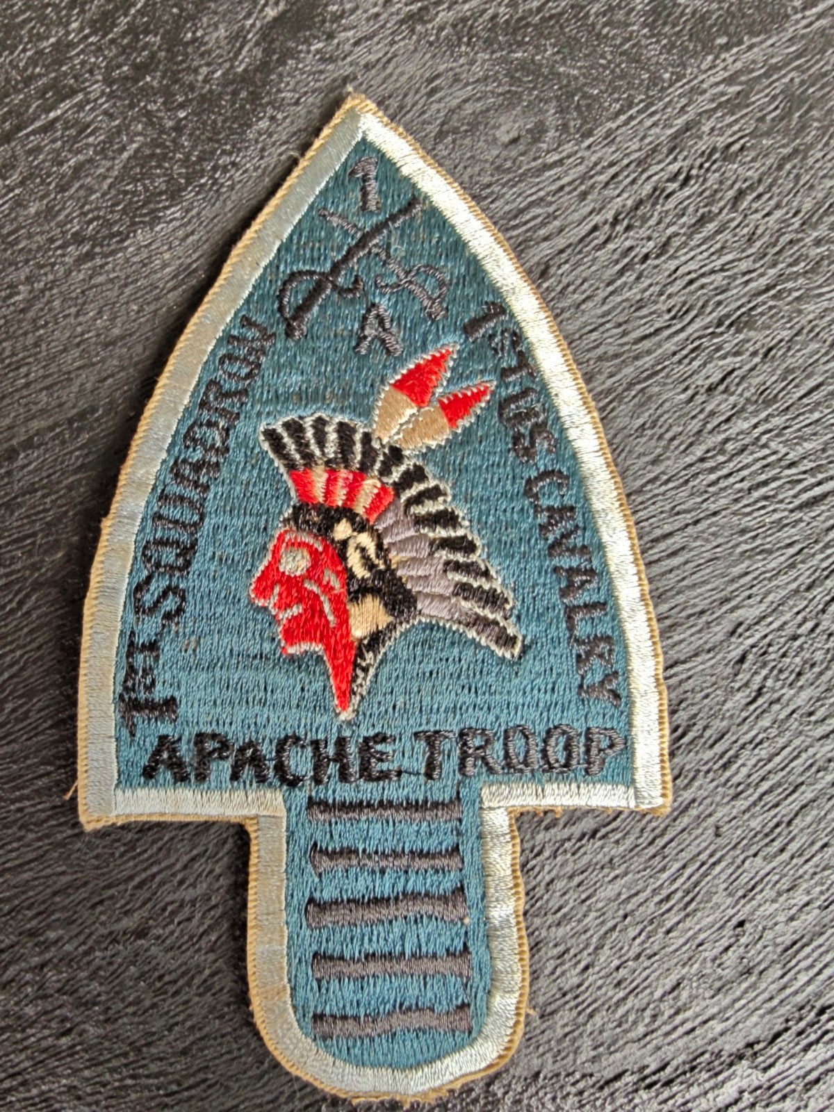 PATCH , US Army Vietnam  1st Cavalry Regiment A Apache Troop, Ophalen of Verzenden, Landmacht, Amerika, Embleem of Badge