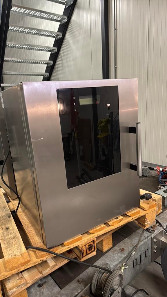 Iseco, regeneratieoven, perfecte staat, werkt goed, Ophalen, Zo goed als nieuw, 60 cm of meer