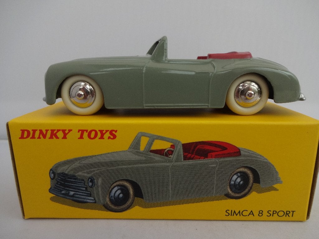 Simca 8 Sport grijs nr: 24S van Dinky Toys 1:43, Ophalen of Verzenden, Nieuw, Auto, Dinky Toys
