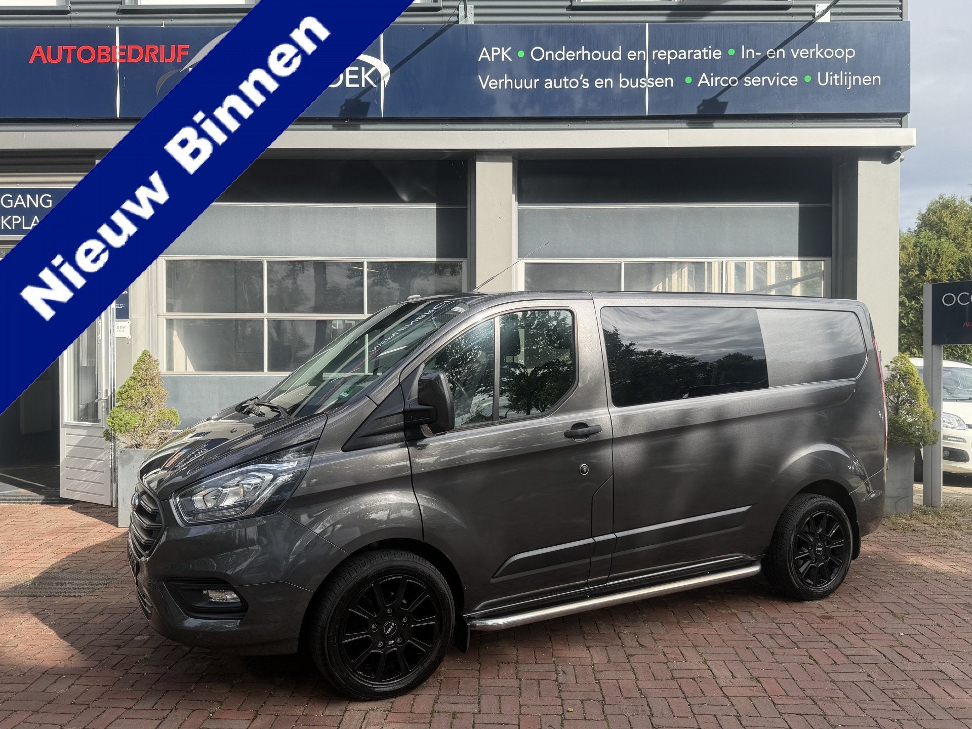 Ford Transit Custom 300 2.0 TDCI L1H1 Trend DC 6-persoons Vo, Voorwielaandrijving, Dealer onderhouden, 4 cilinders, Bedrijf