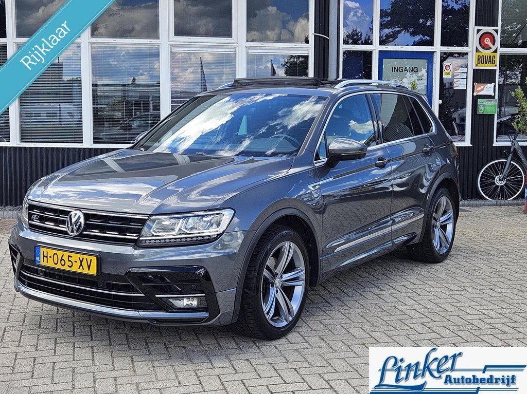 Volkswagen Tiguan 1.5 TSI ACT Highline Business R-LINE PANO, Auto's, Volkswagen, Bedrijf, Te koop, Tiguan, ABS, Adaptive Cruise Control