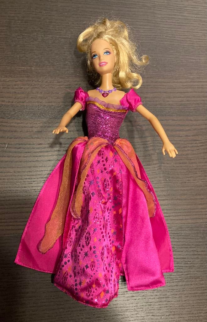 Mooie Barbie and the Diamond Castle Liana Doll, Ophalen of Verzenden, Gebruikt, Pop