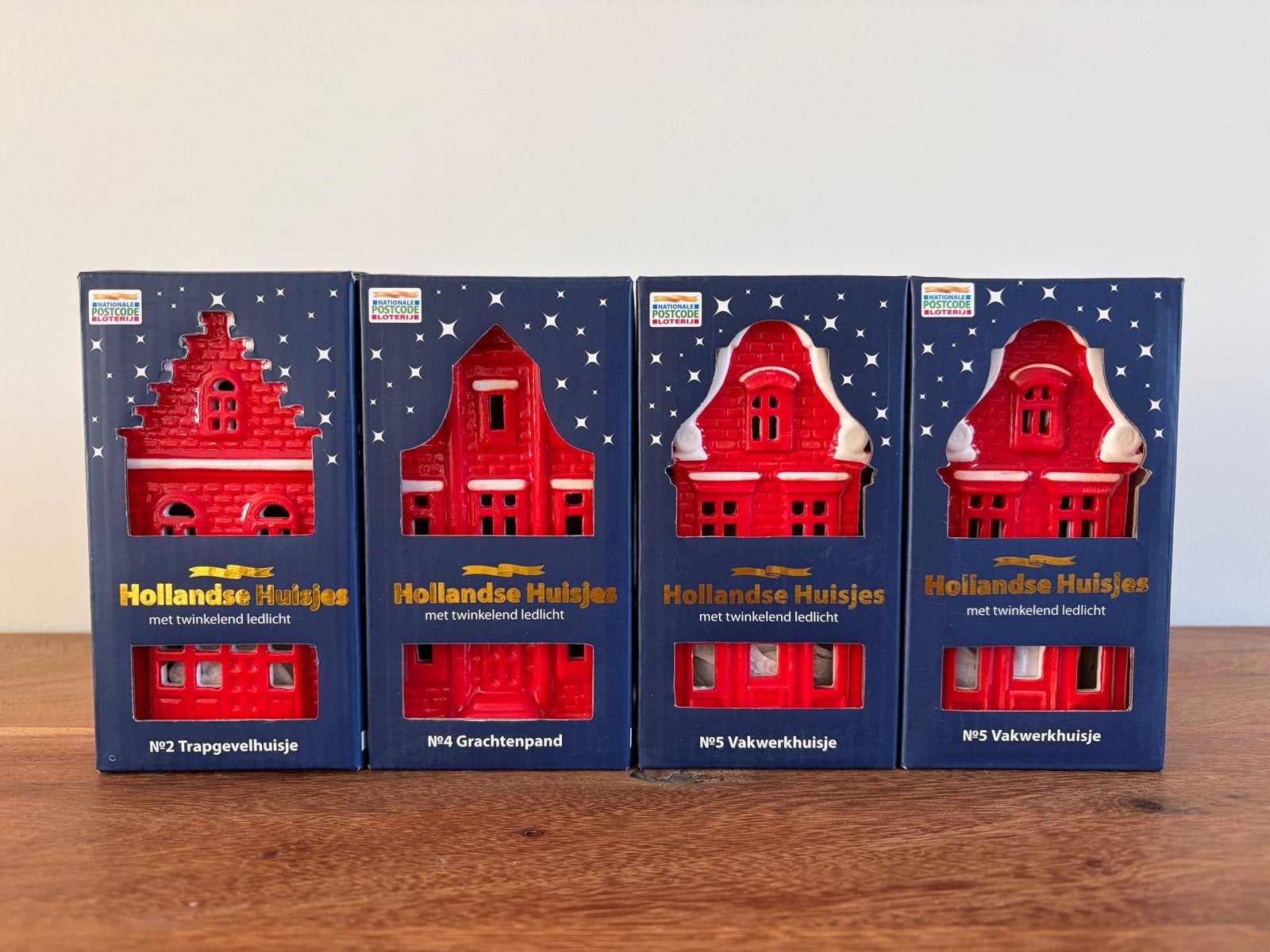 Nieuw | 4 Hollandse Huisjes met Twinkelend Ledlicht, Diversen, Ophalen, Nieuw