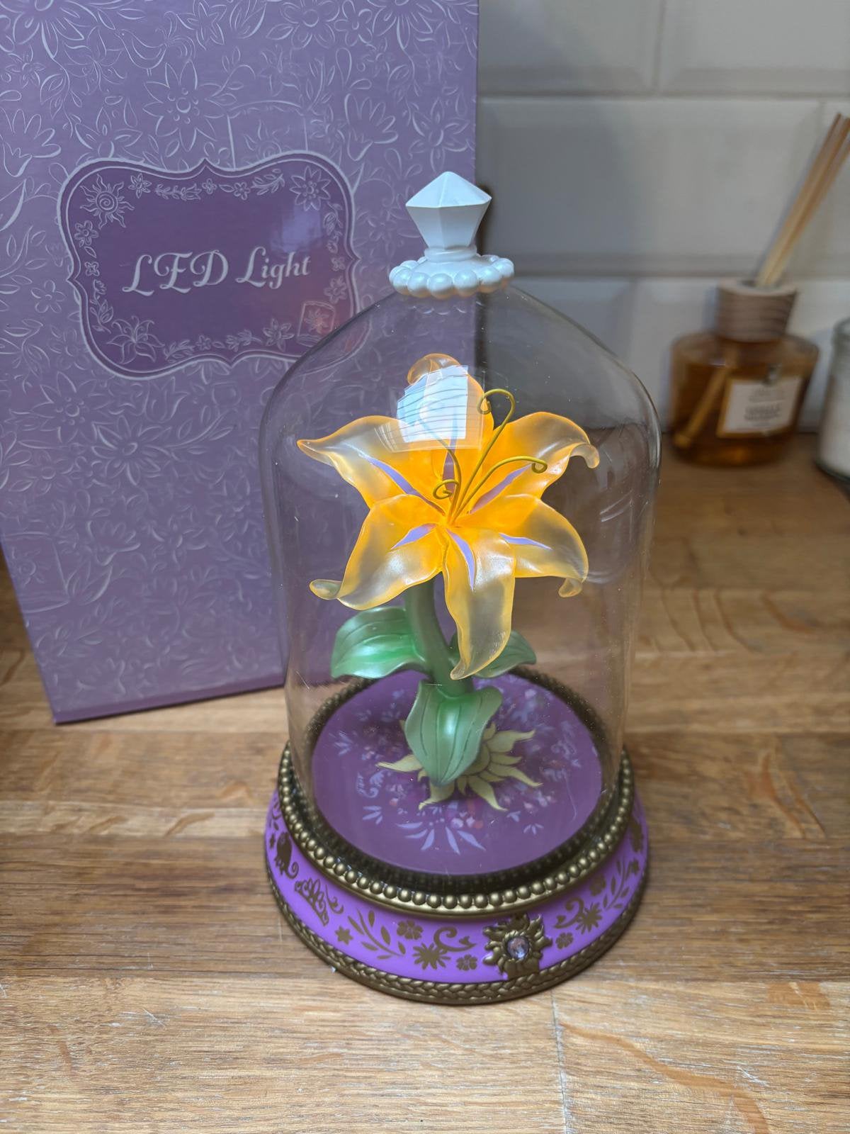 Disney Tangled Rapunzel light up lamp glas, Ophalen of Verzenden, Overige figuren, Nieuw, Servies