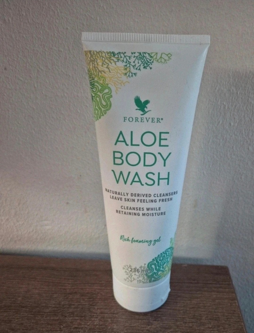 Forever  aloe body wash nieuw, Ophalen of Verzenden, Nieuw, Bad & Douche