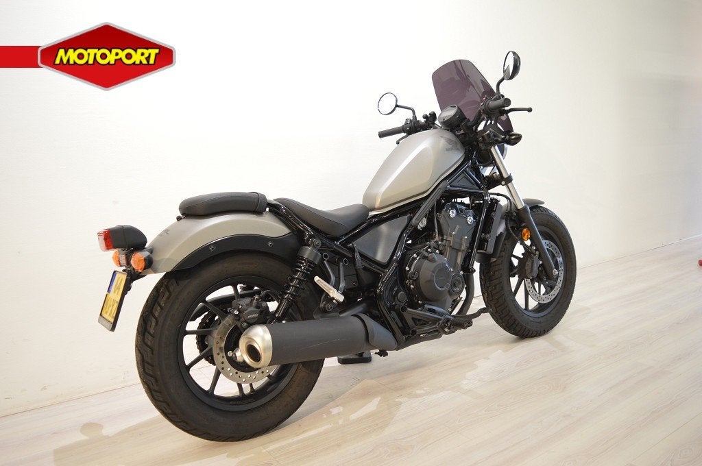 Honda CMX 500 REBEL (bj 2018), Wijngaardveld 1
9300  AALST, BE, Chopper, Bedrijf, Mc.benelux@honda-eu.com