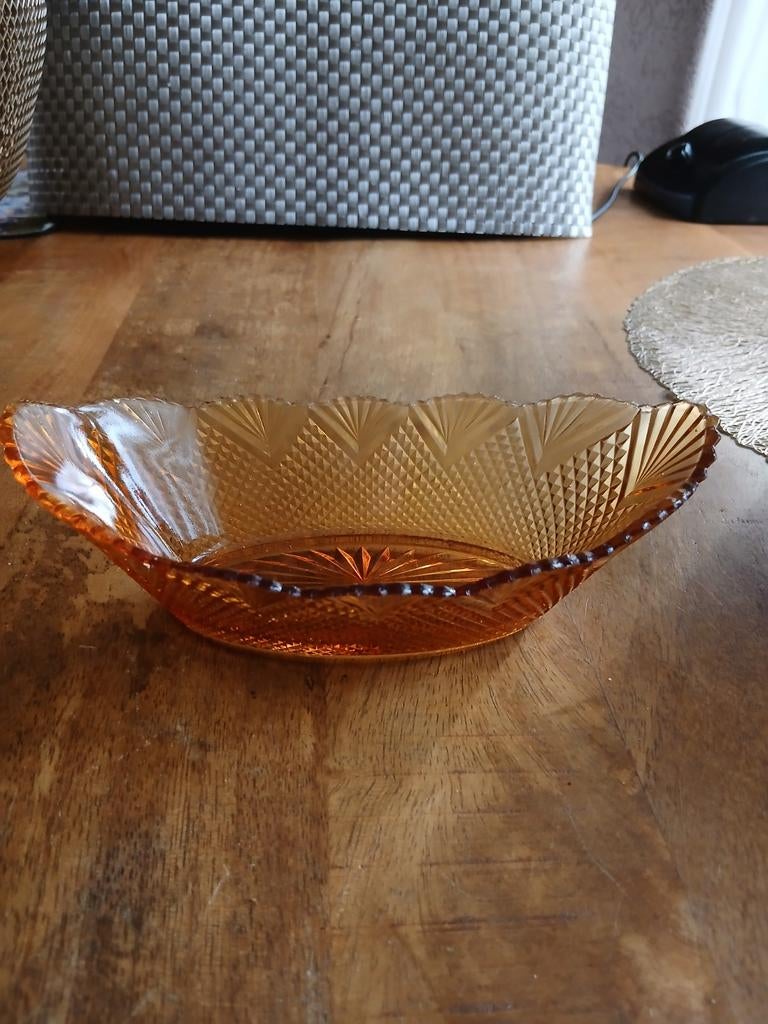 Bonbon schuitje  amber kleur, Ophalen of Verzenden