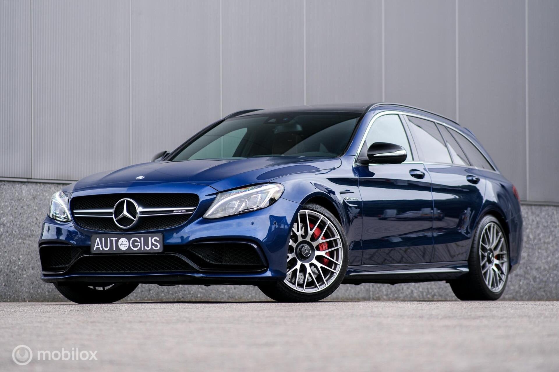 Mercedes C-klasse Estate AMG 63 S 585 pk | Drivers Pack | Un, Auto's, Automaat, Dealer onderhouden, Achterwielaandrijving, Gebruikt