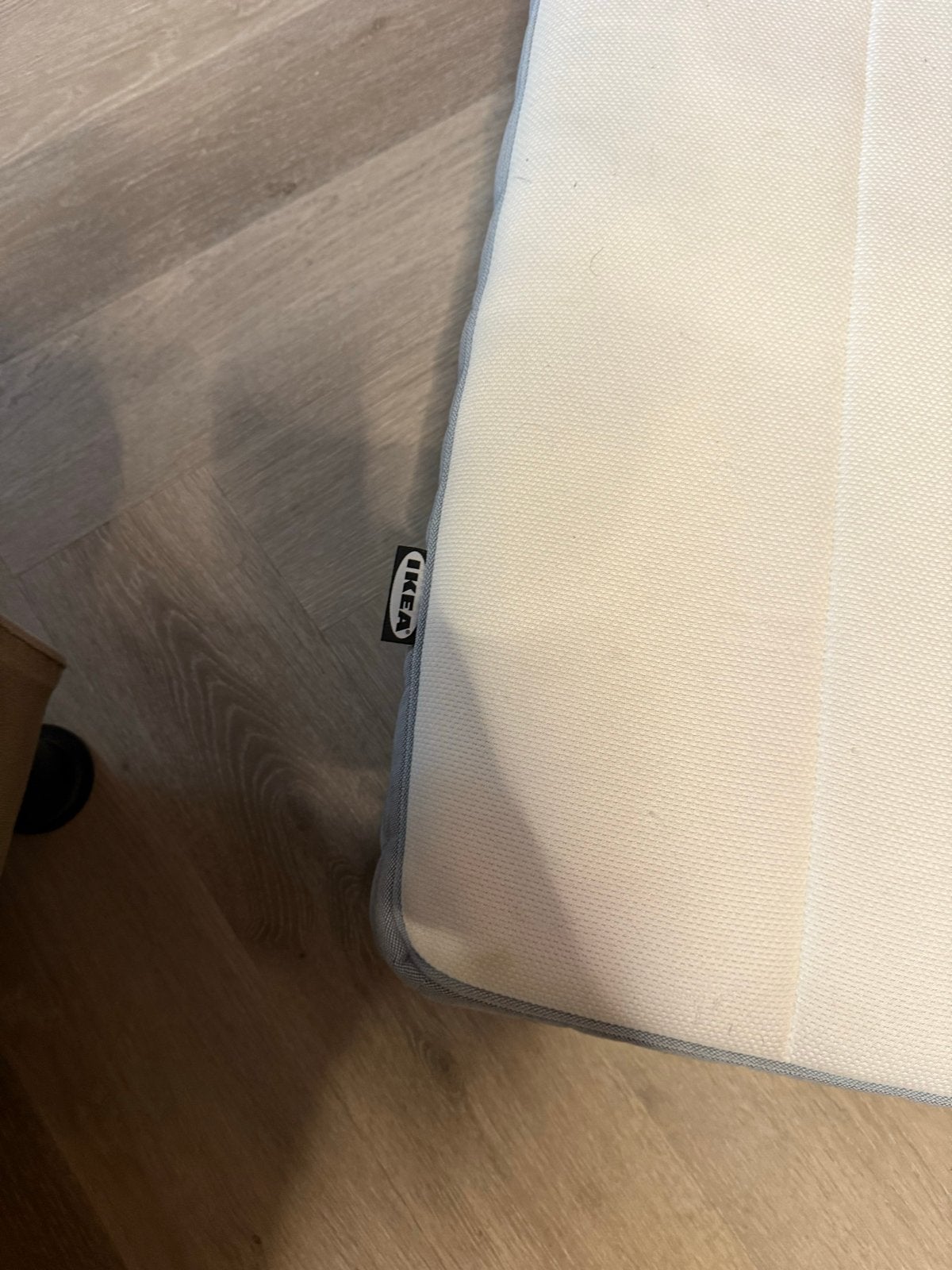IKEA Vesteröy matras 140x200 cm - Gratis afhalen, Huis en Inrichting, Ophalen, Gebruikt, Tweepersoons, 140 cm
