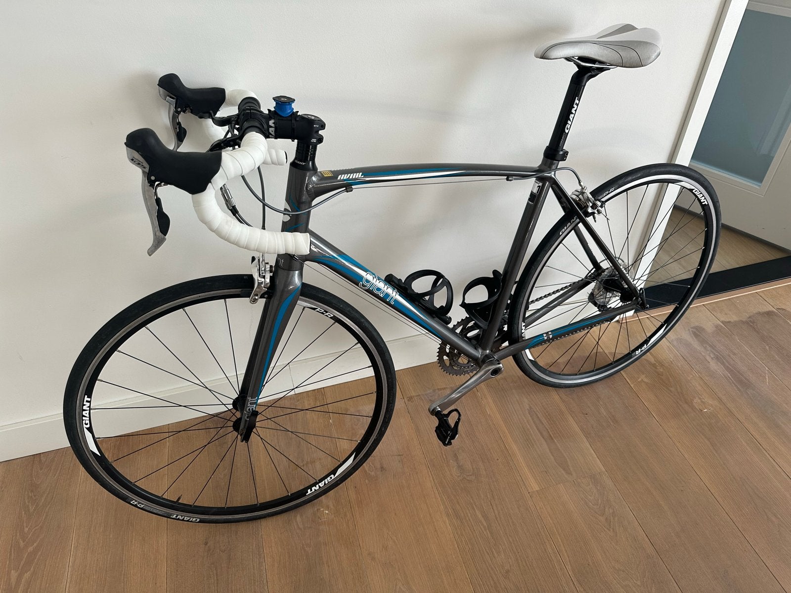 Giant dames racefiets - Shimano 105 - Maat L, Ophalen, 10 tot 15 versnellingen, Velgrem, Giant