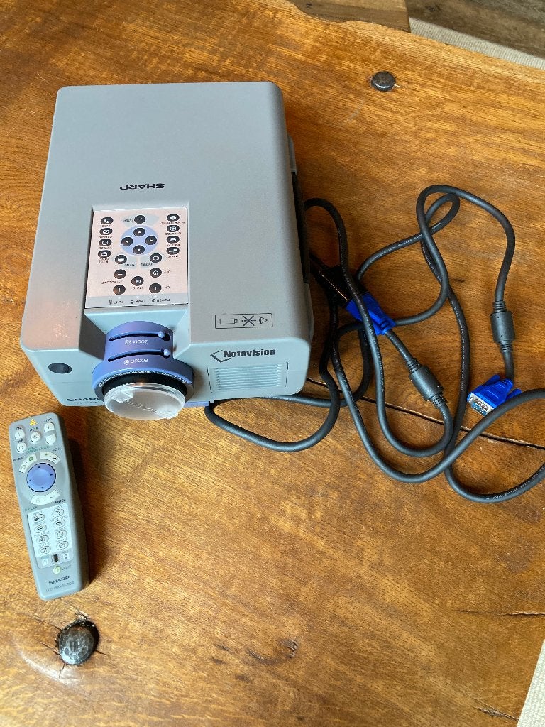 Beamer (SHARP MODEL PG-C30XE), Audio, Tv en Foto, Beamers, Gebruikt, LCD, Overige resoluties, Ophalen of Verzenden