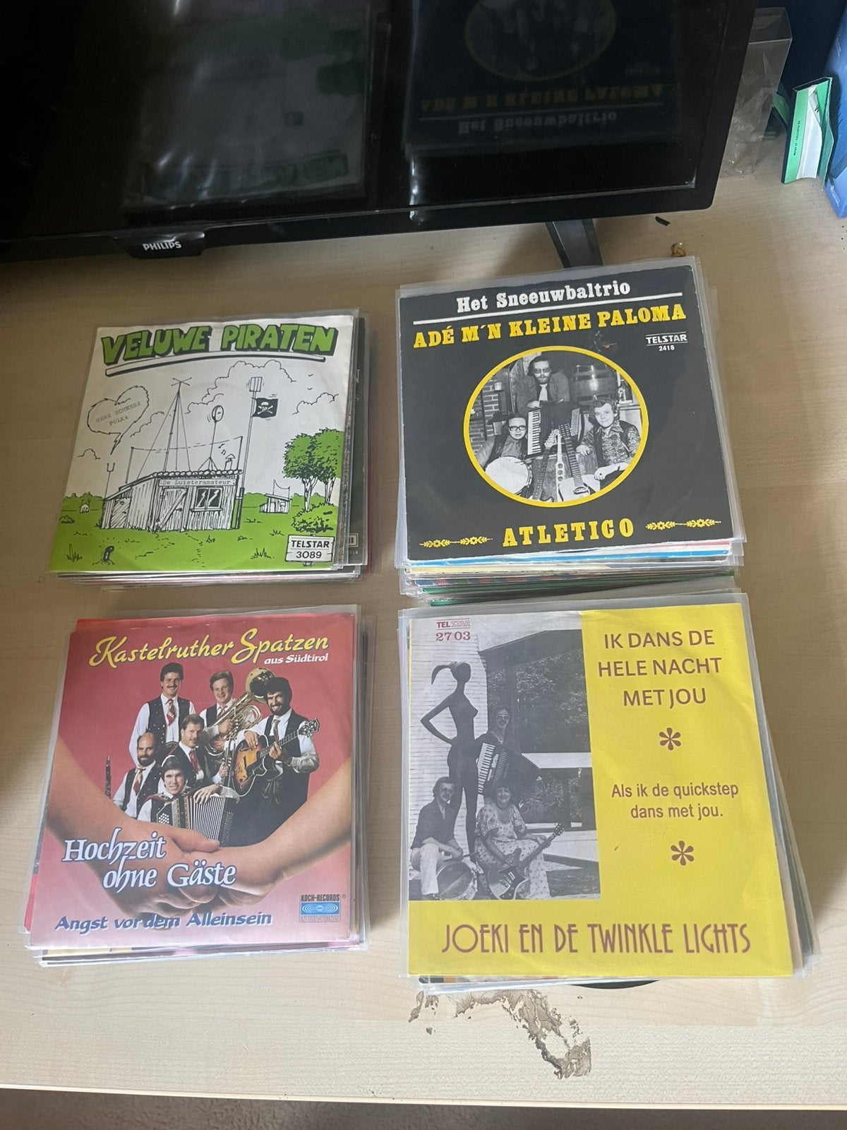 Gezocht piraat vinyl singels, Ophalen, Zo goed als nieuw, Overige formaten, Levenslied of Smartlap