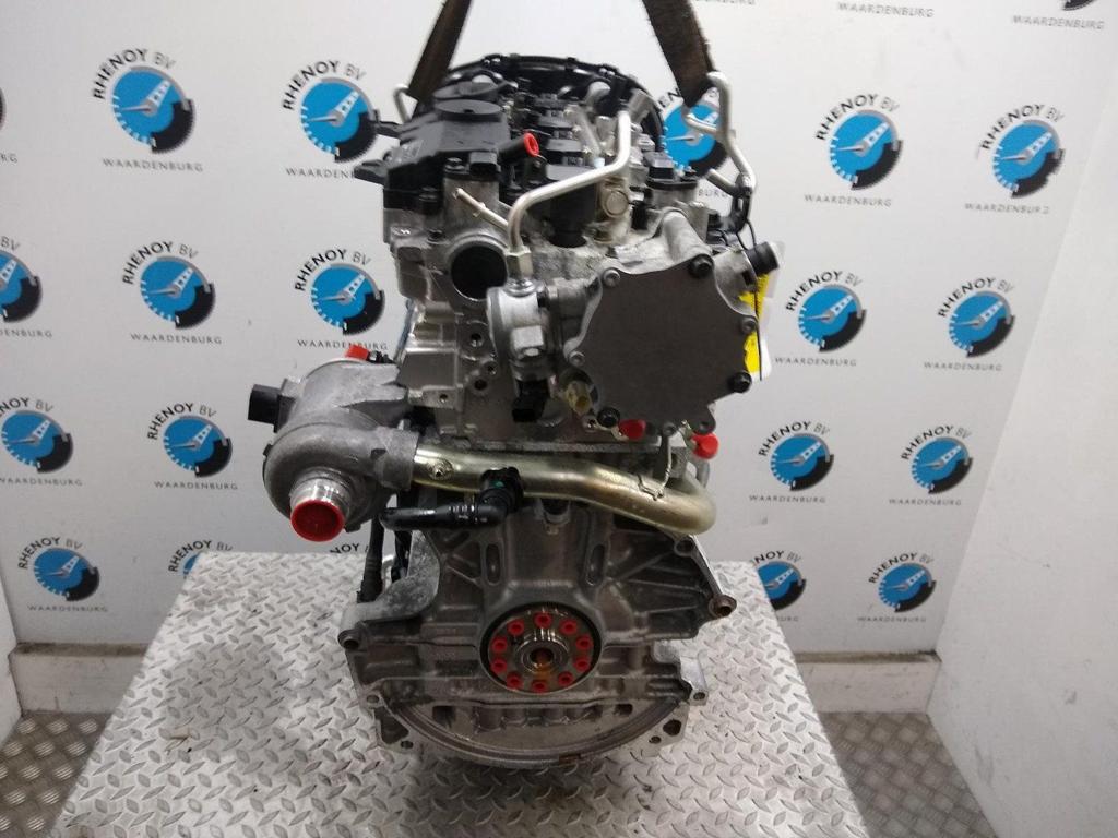 VOLVO V40 R-design  MOTOR 2017, Ophalen of Verzenden, Gebruikt, Stiba lid
