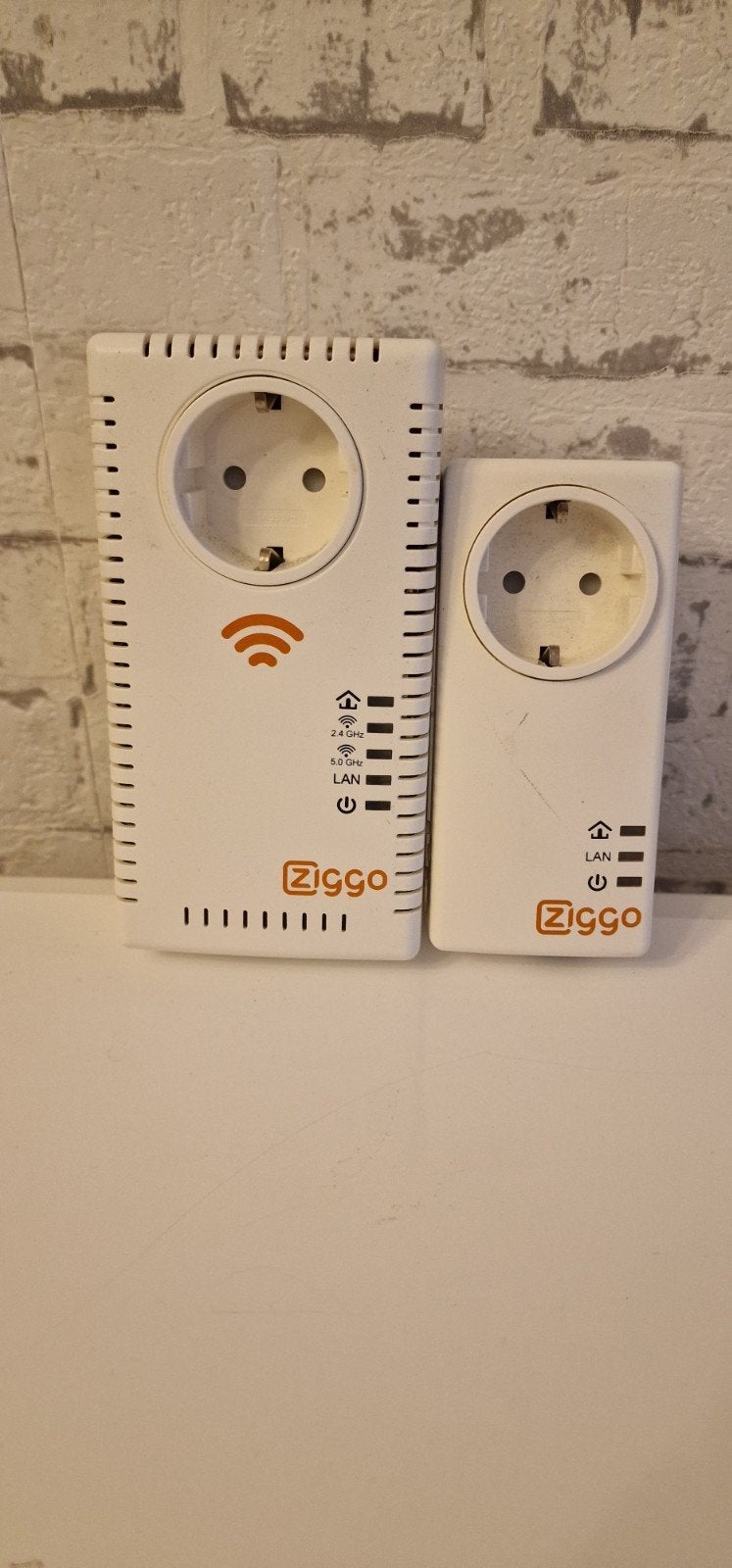Ziggo Powerline Adapters (2 stuks) voor stabiel internet, Computers en Software, Routers en Modems, Ophalen of Verzenden, Gebruikt
