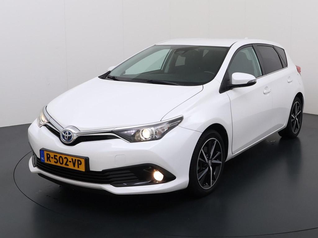 Toyota Auris 1.8 Hybrid Executive Go, Auto's, Gebruikt, Euro 6, 4 cilinders, Wit