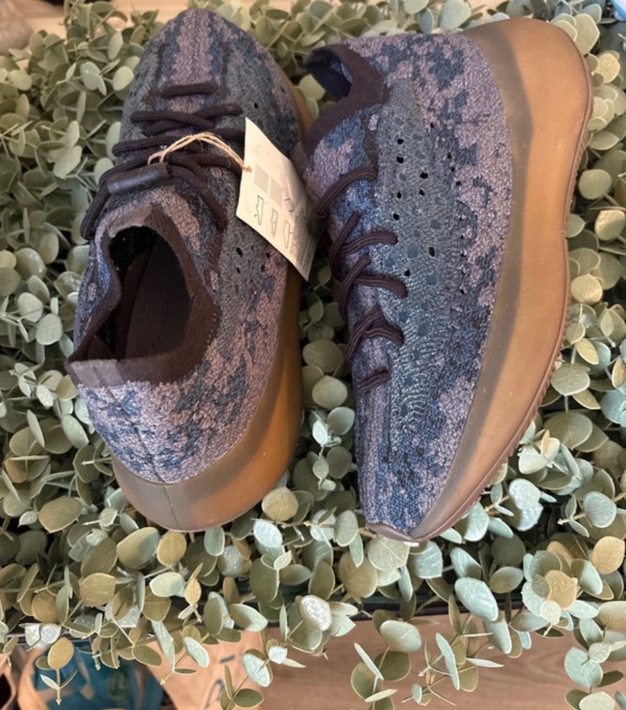 Yeezy boost 380, Verzenden, Nieuw, Yeezy boost 380, Sneakers of Gympen