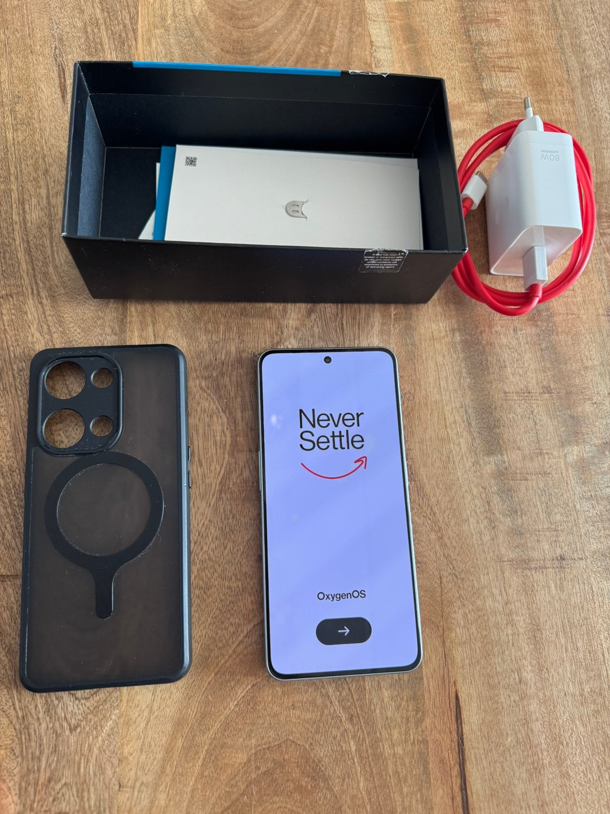 Oneplus Nord 3 5G | 128GB | 8GB RAM | + Hoesje en oplader, Ophalen of Verzenden, Zo goed als nieuw, 6 megapixel of meer