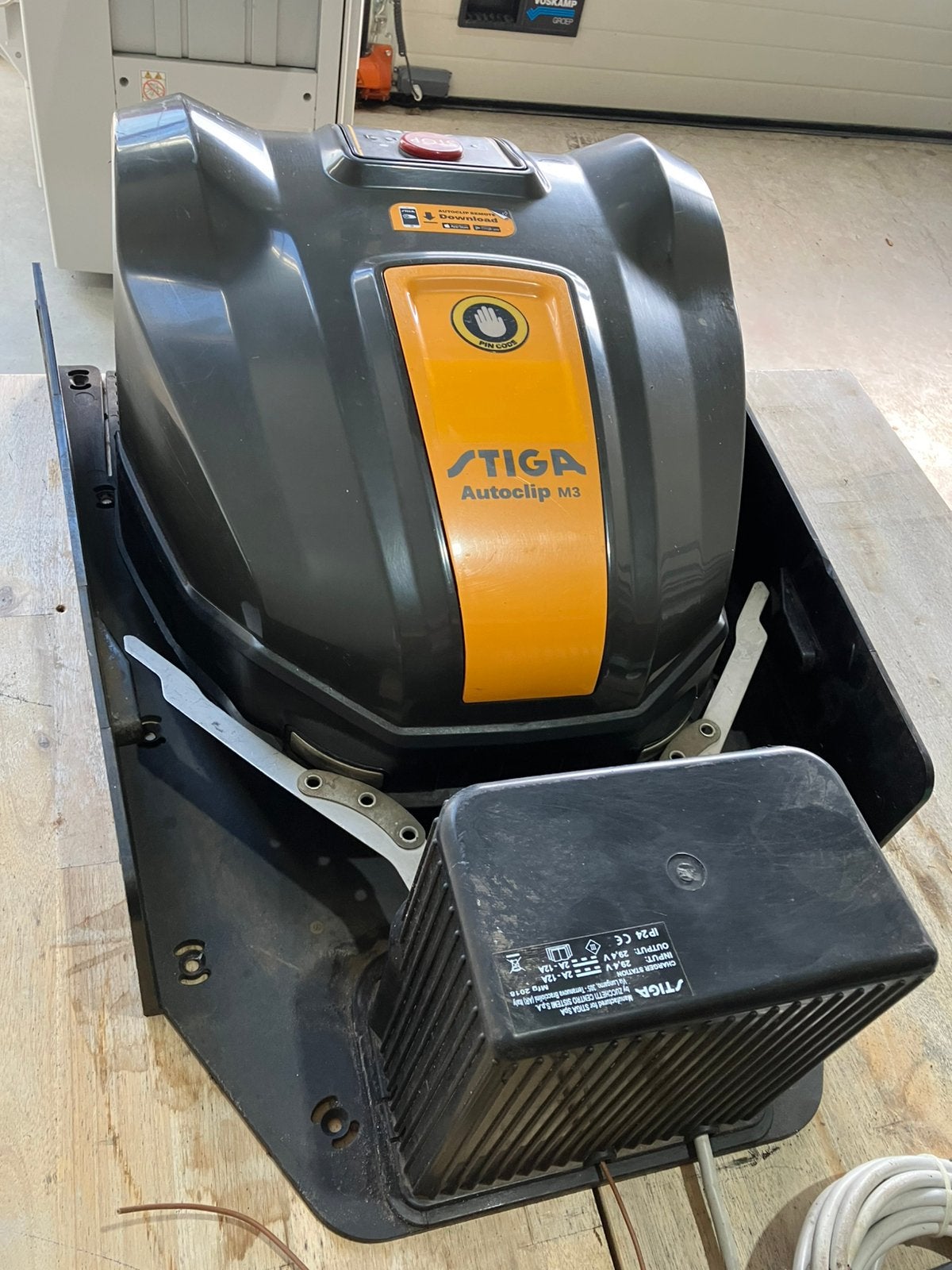 Stiga Autoclip M3 Inclusief Cover, Tuin en Terras, Ophalen of Verzenden, Gebruikt, 20 tot 25 cm, Met regensensor